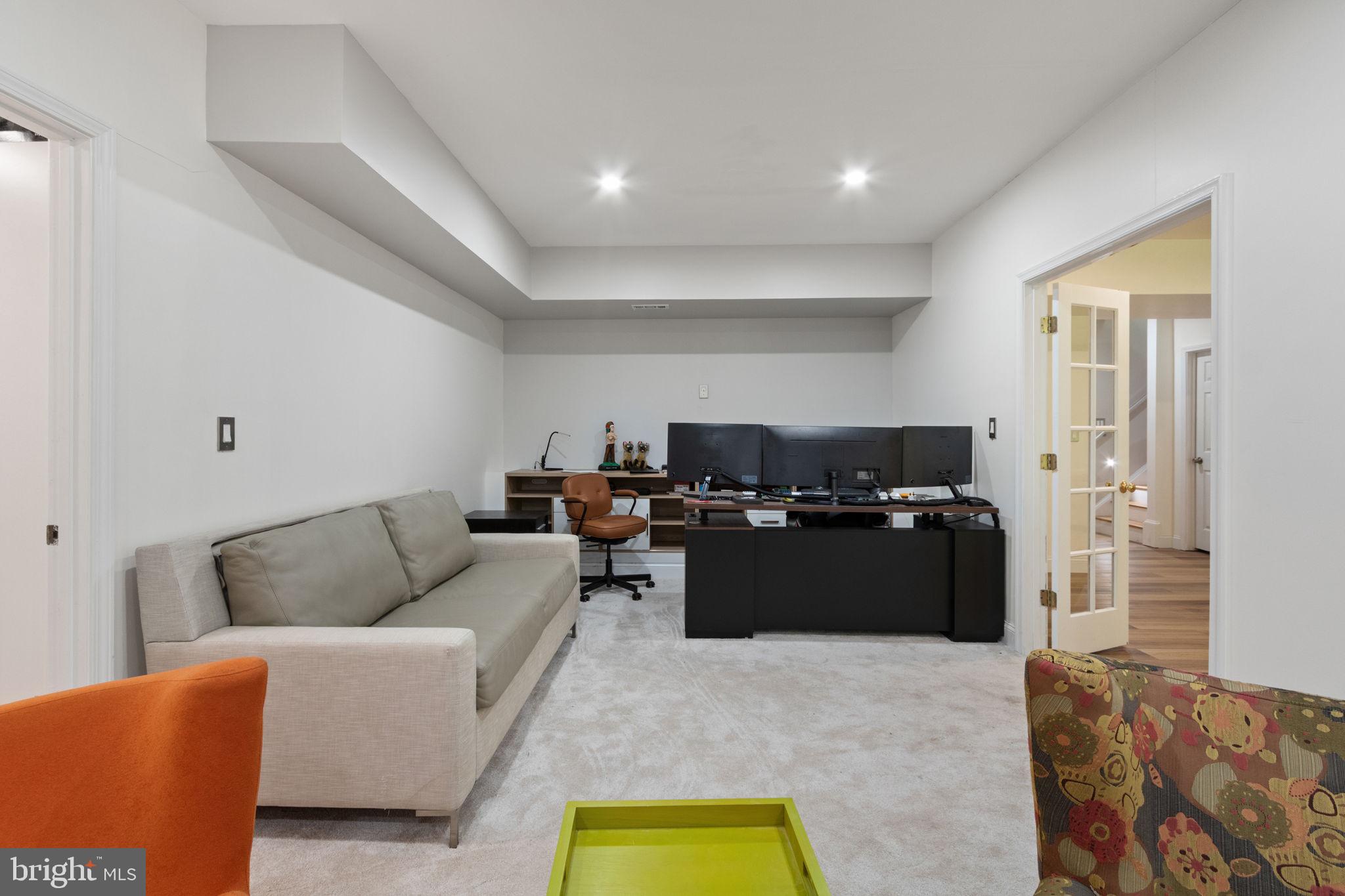 FAWN LAKE - Residential