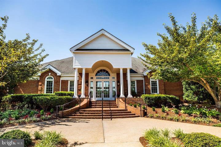 FAWN LAKE - Residential