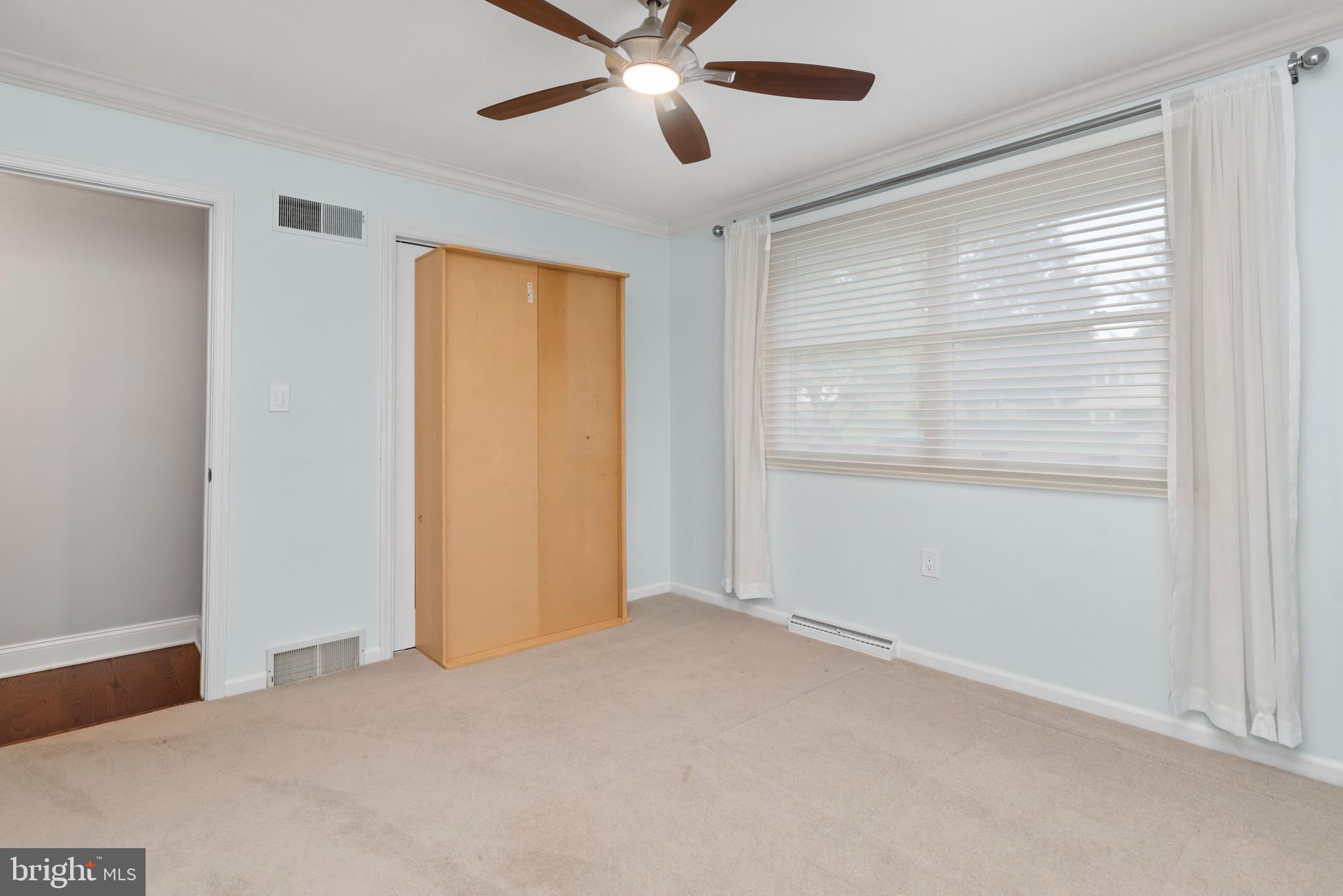 CHESTNUT HILLS - Residential