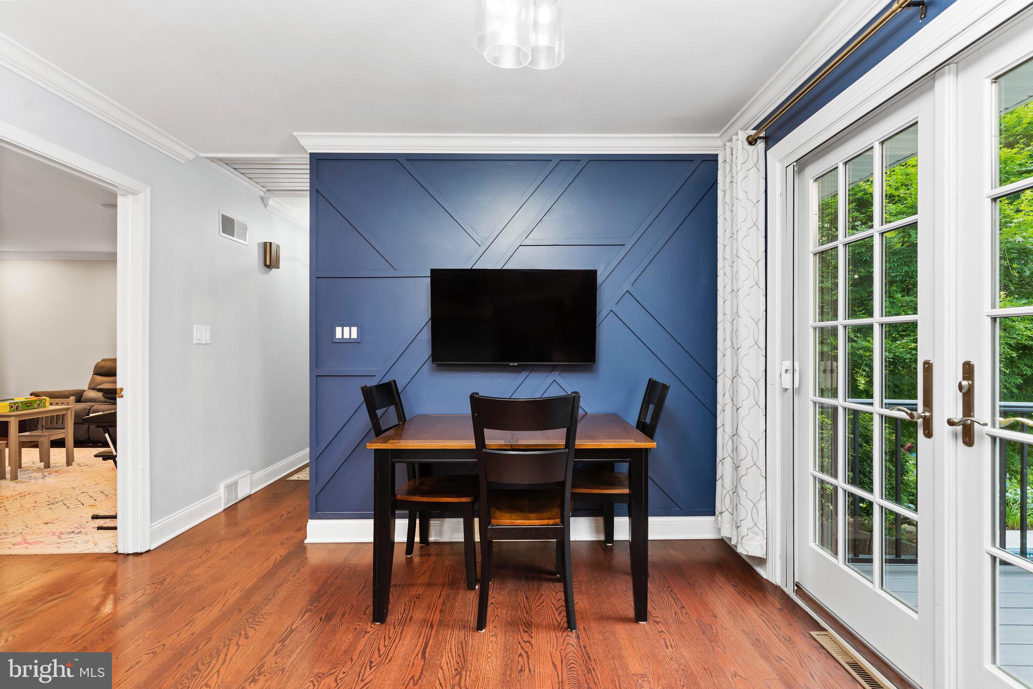 CHESTNUT HILLS - Residential