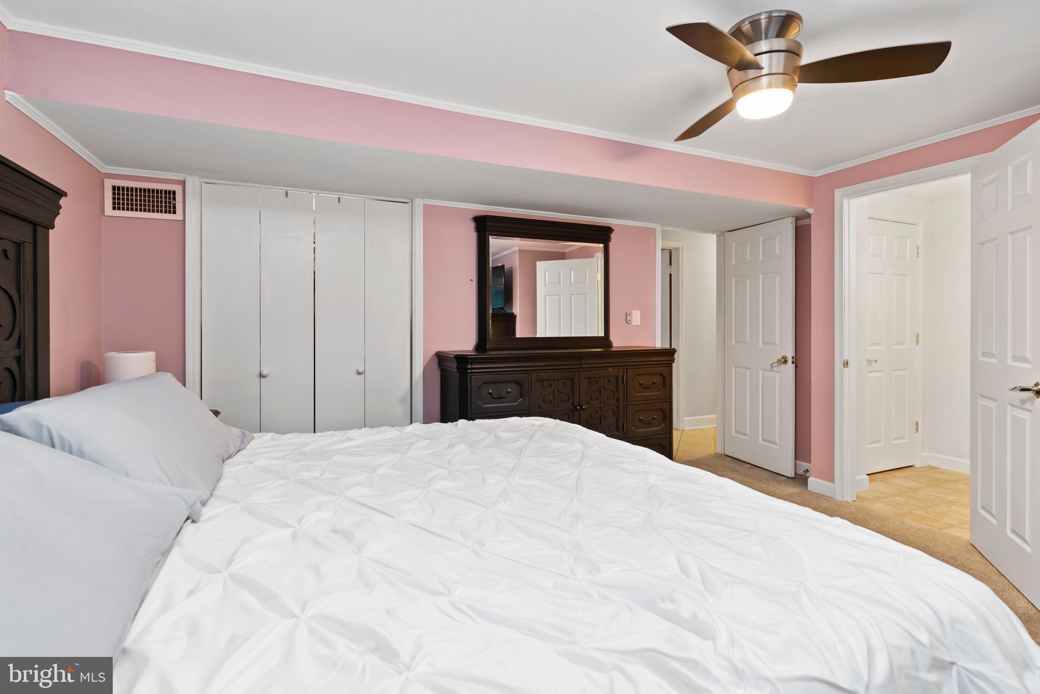 CHESTNUT HILLS - Residential