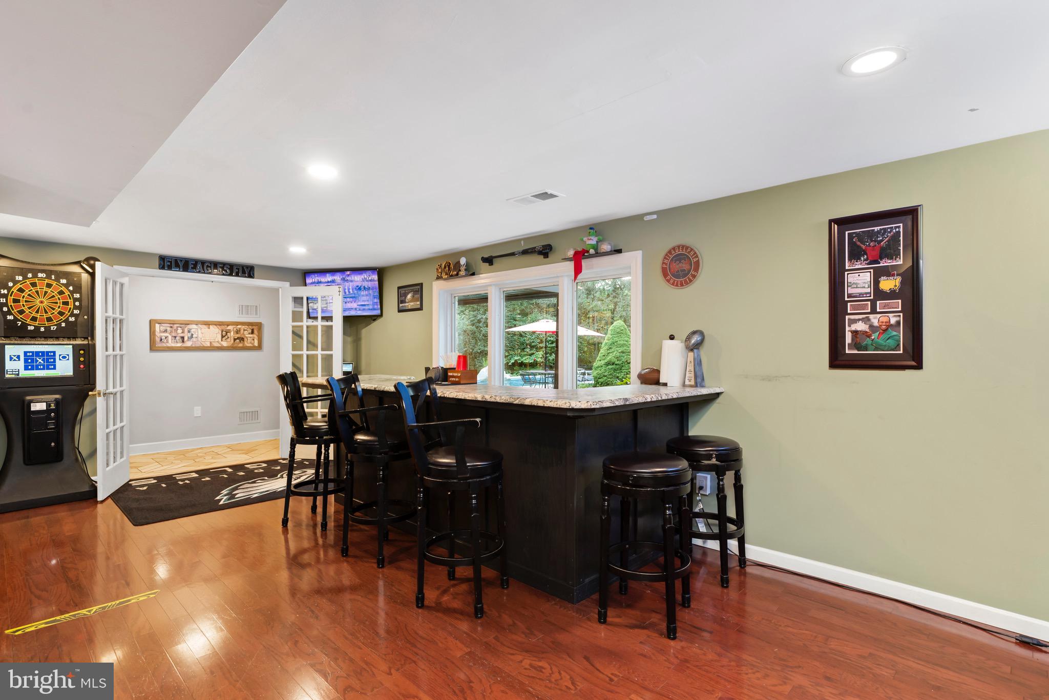 CHESTNUT HILLS - Residential