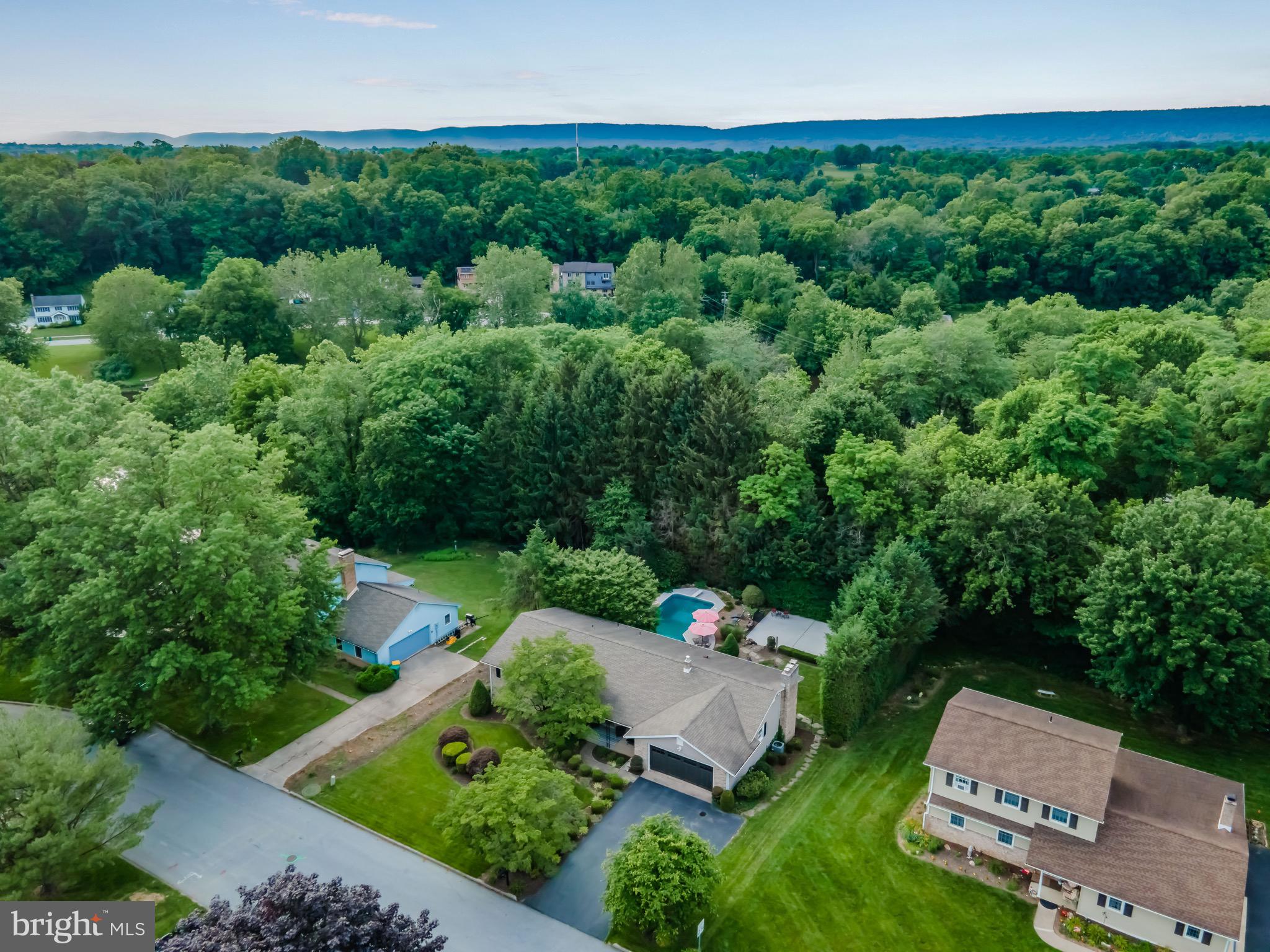 CHESTNUT HILLS - Residential