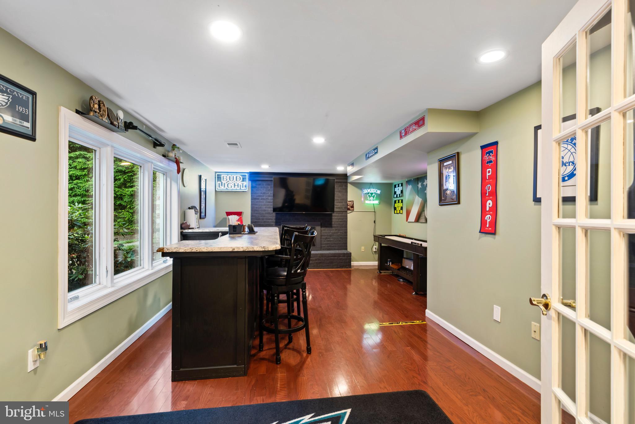 CHESTNUT HILLS - Residential