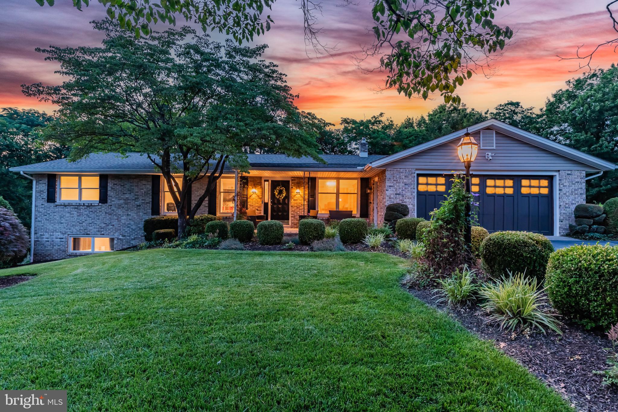 CHESTNUT HILLS - Residential