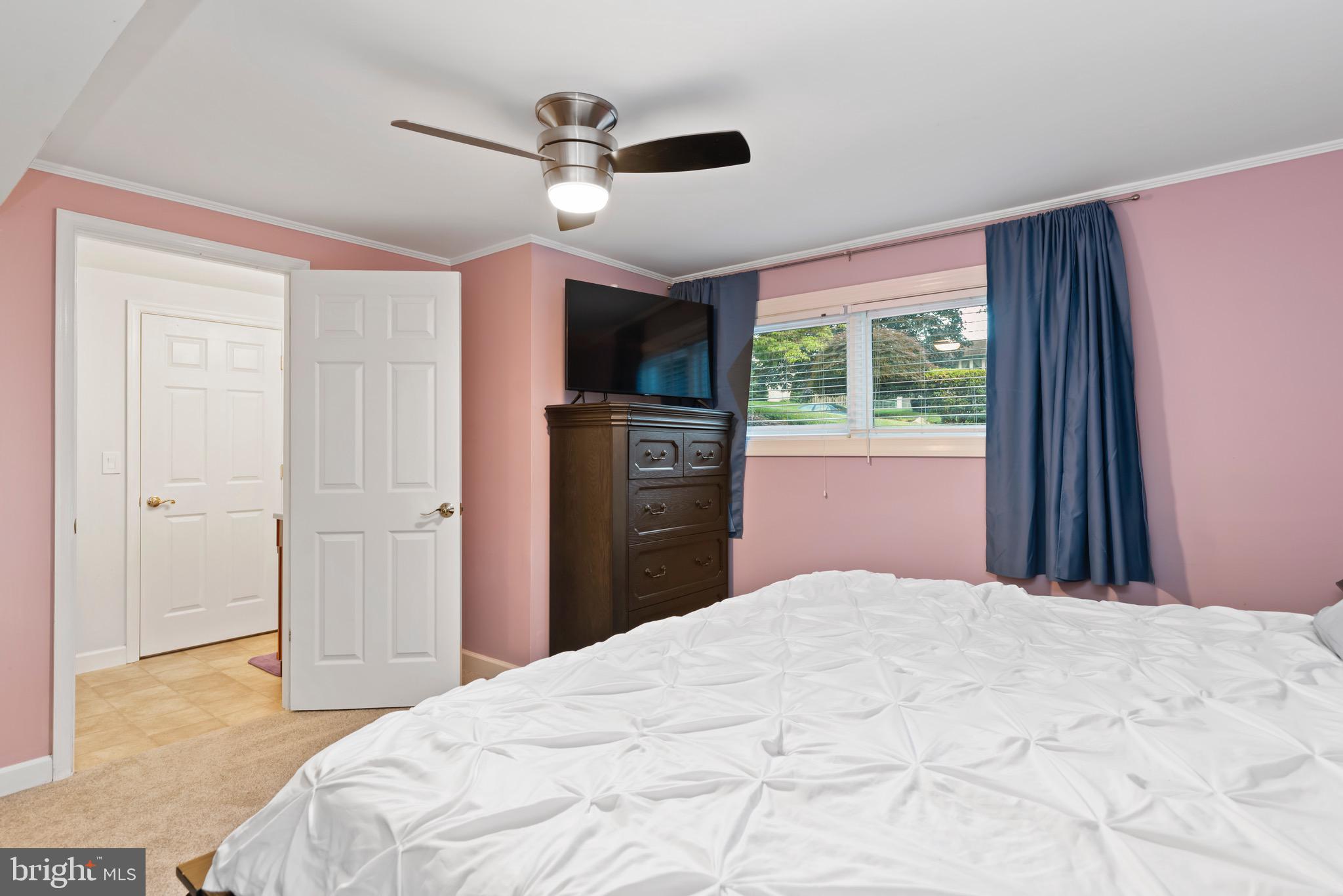 CHESTNUT HILLS - Residential