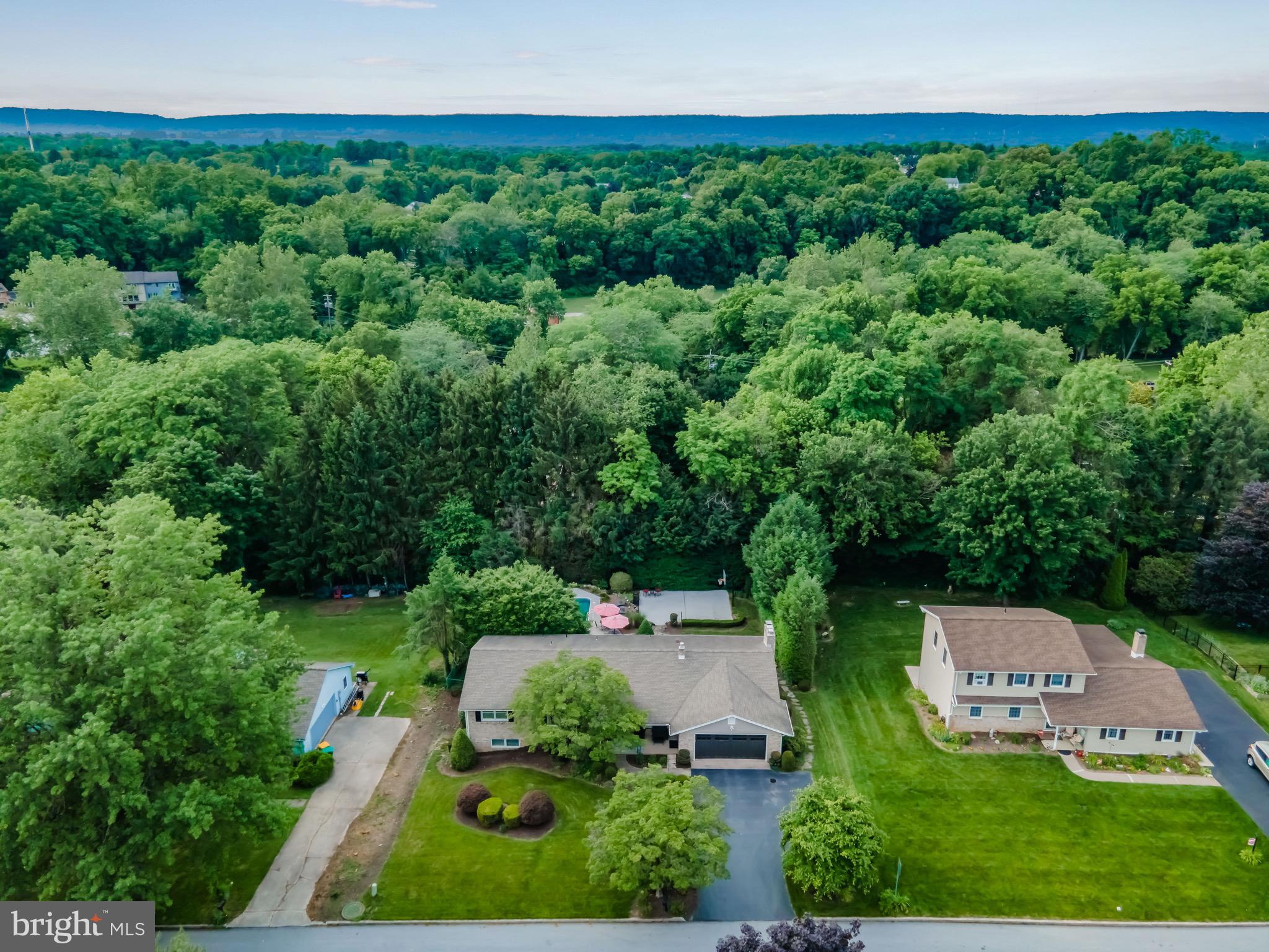 CHESTNUT HILLS - Residential