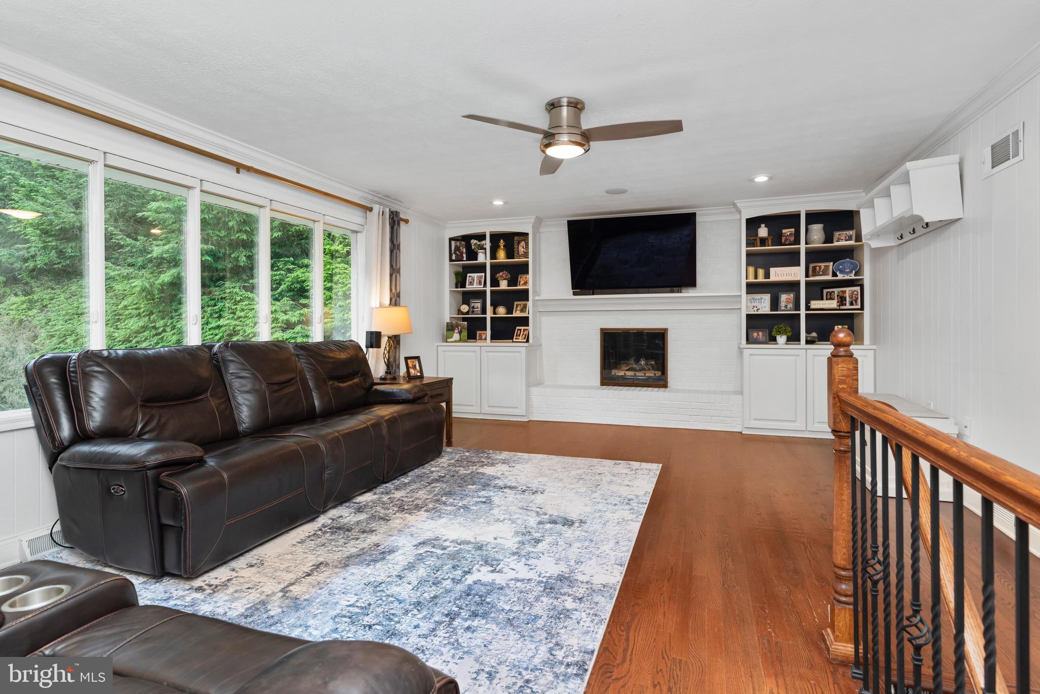 CHESTNUT HILLS - Residential