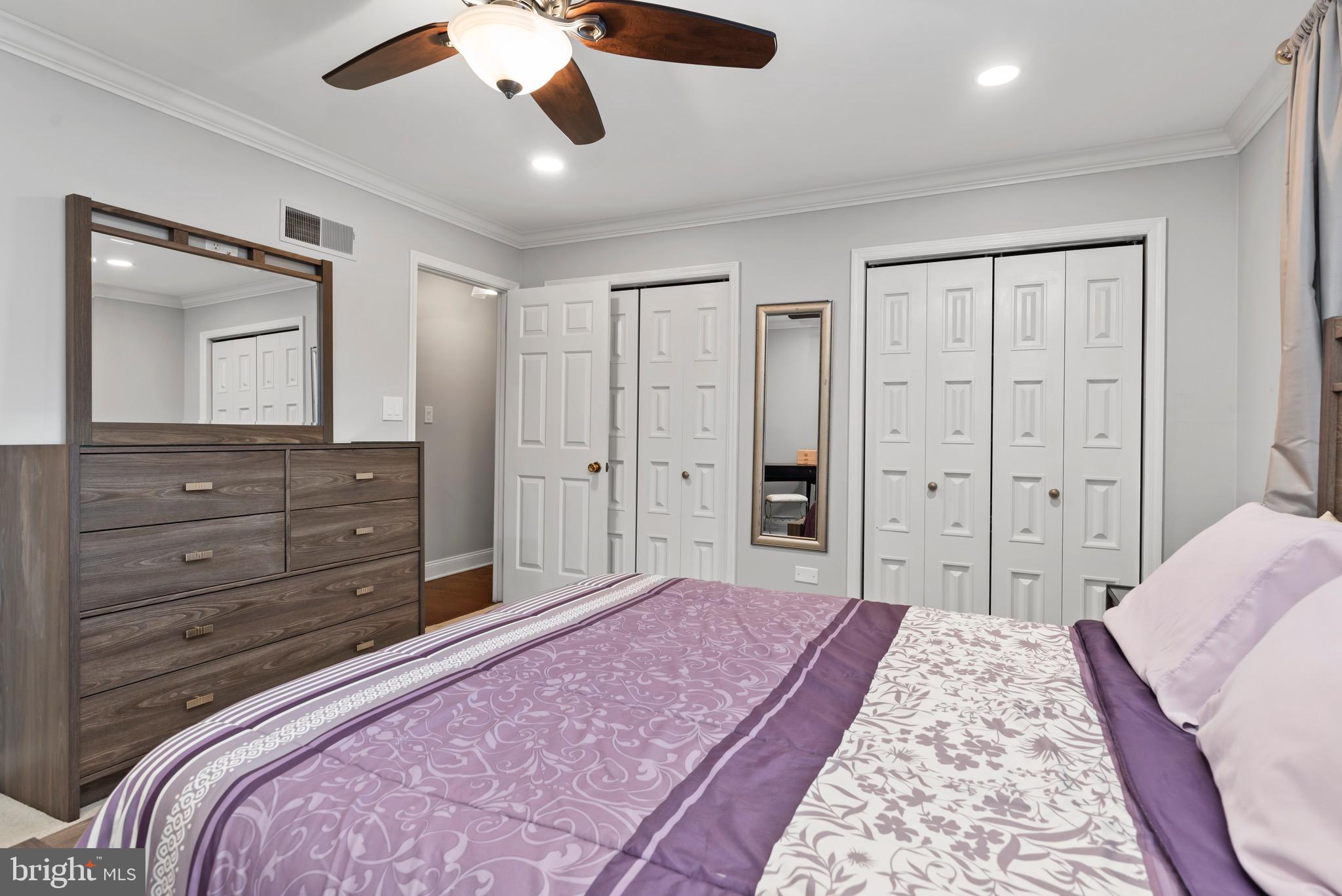 CHESTNUT HILLS - Residential