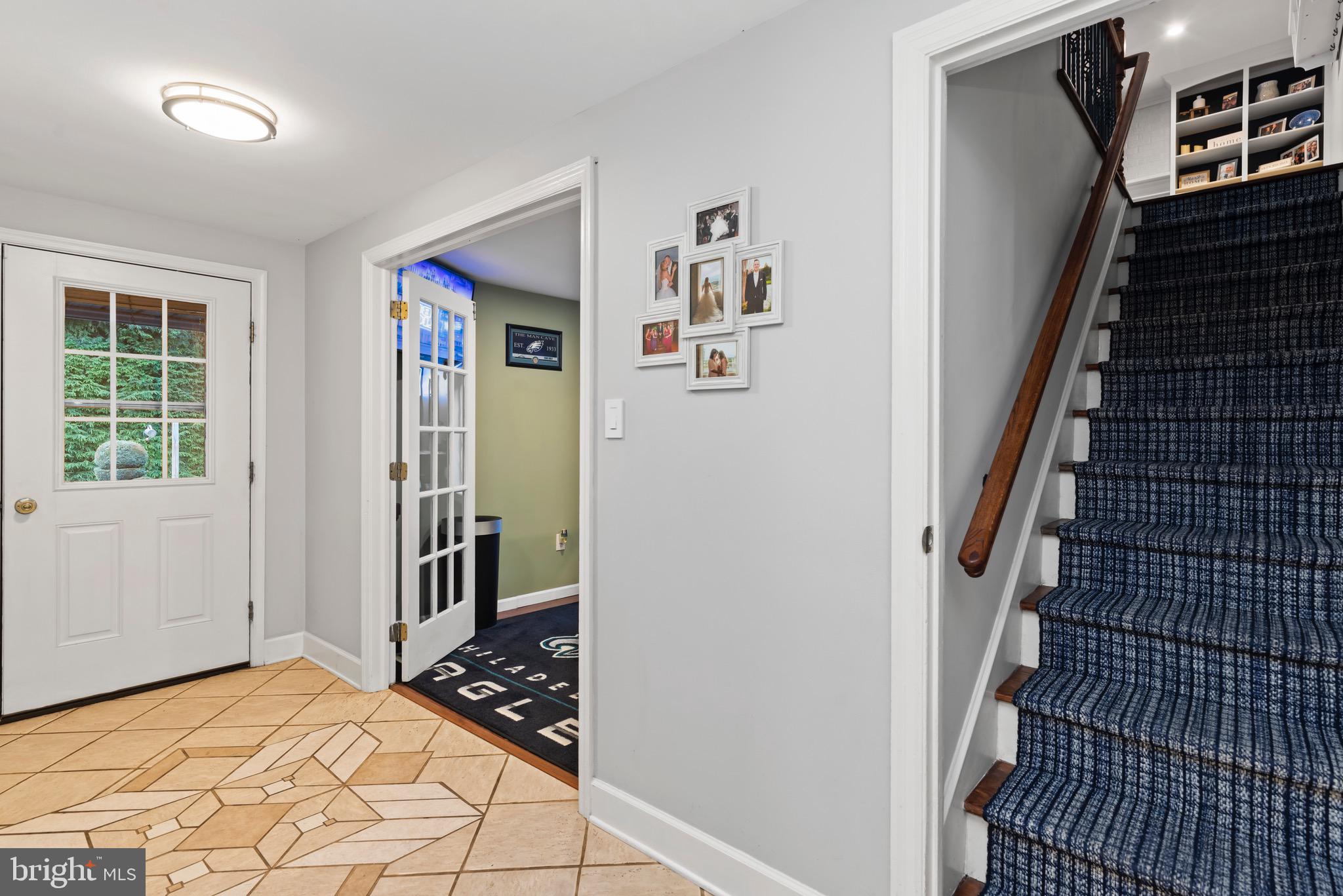 CHESTNUT HILLS - Residential