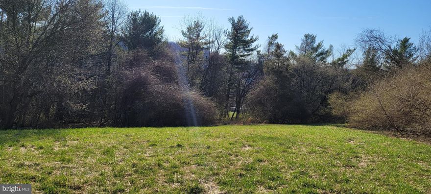 Now is your chance to own this gorgeous 1.62 acre lot and build your dream home right outside of the Frederick City limits. Perc approved for a 3 bedroom home. This one is a must see!