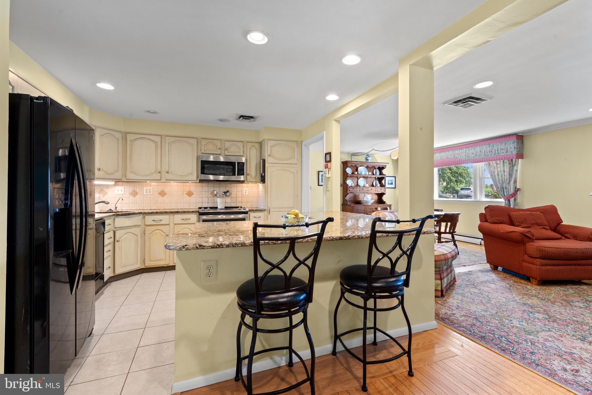 FOUNTAIN HILL - Residential