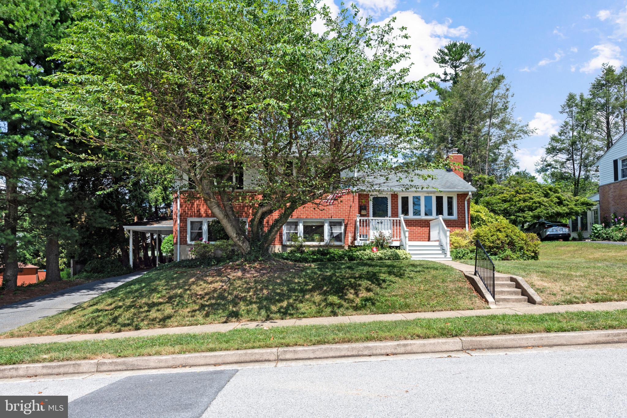 FOUNTAIN HILL - Residential