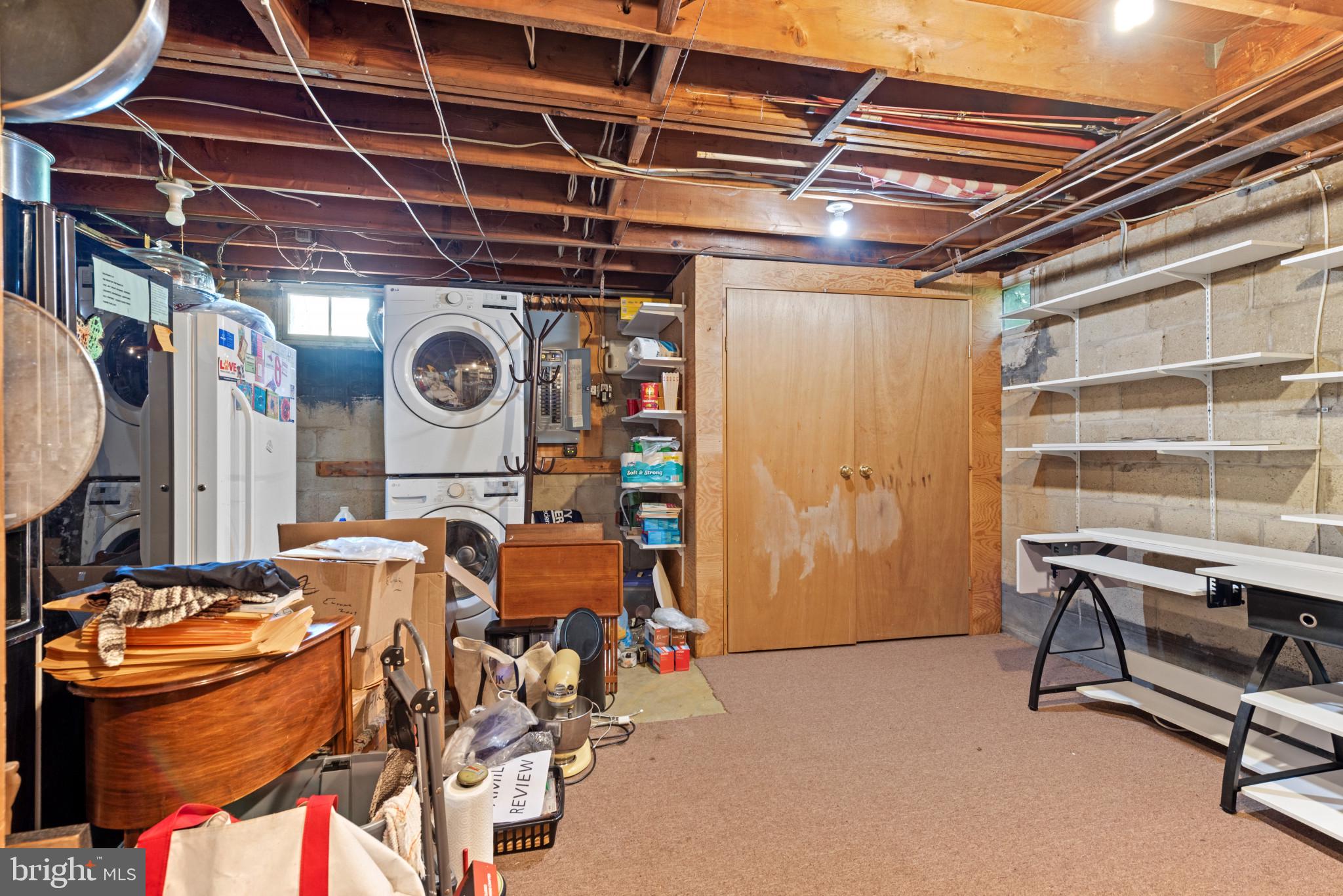 FOUNTAIN HILL - Residential