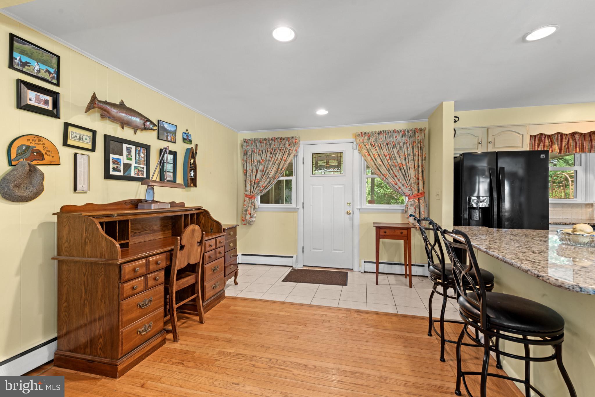 FOUNTAIN HILL - Residential