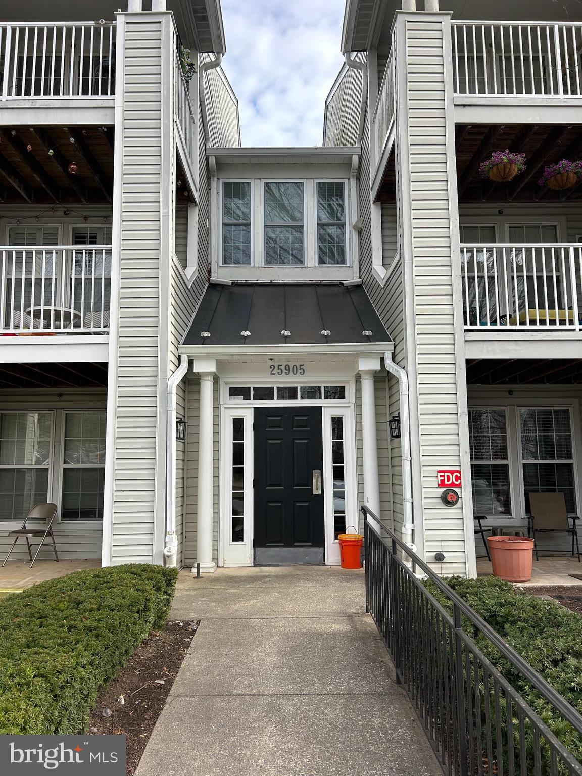 RIDGEVIEW CODM - Residential Lease