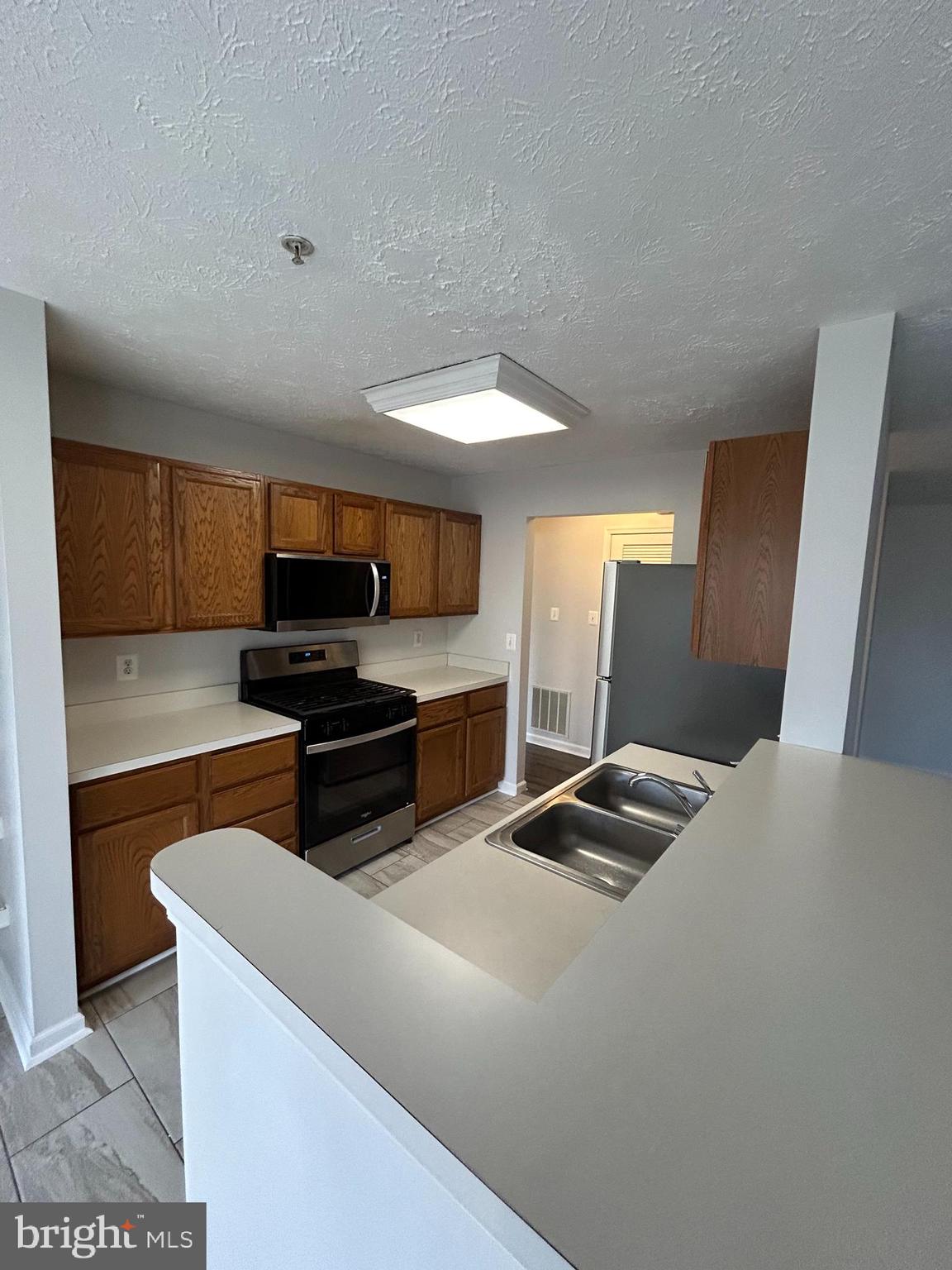 RIDGEVIEW CODM - Residential Lease