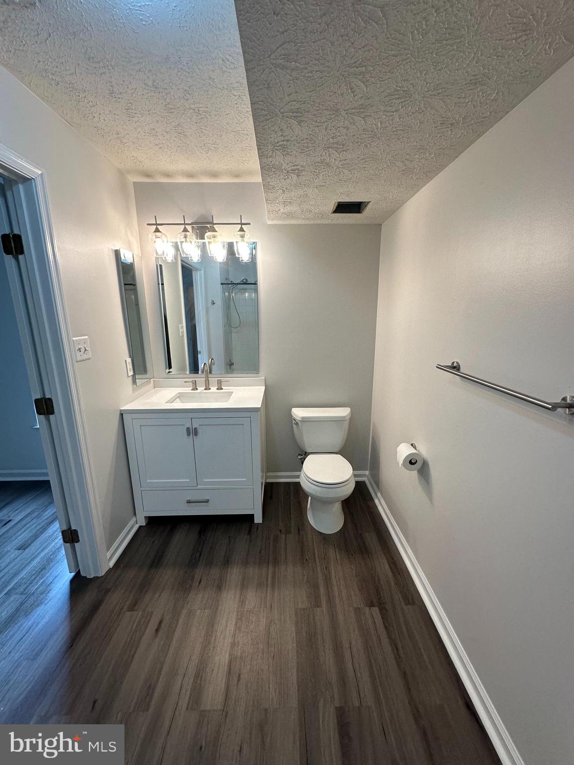 RIDGEVIEW CODM - Residential Lease