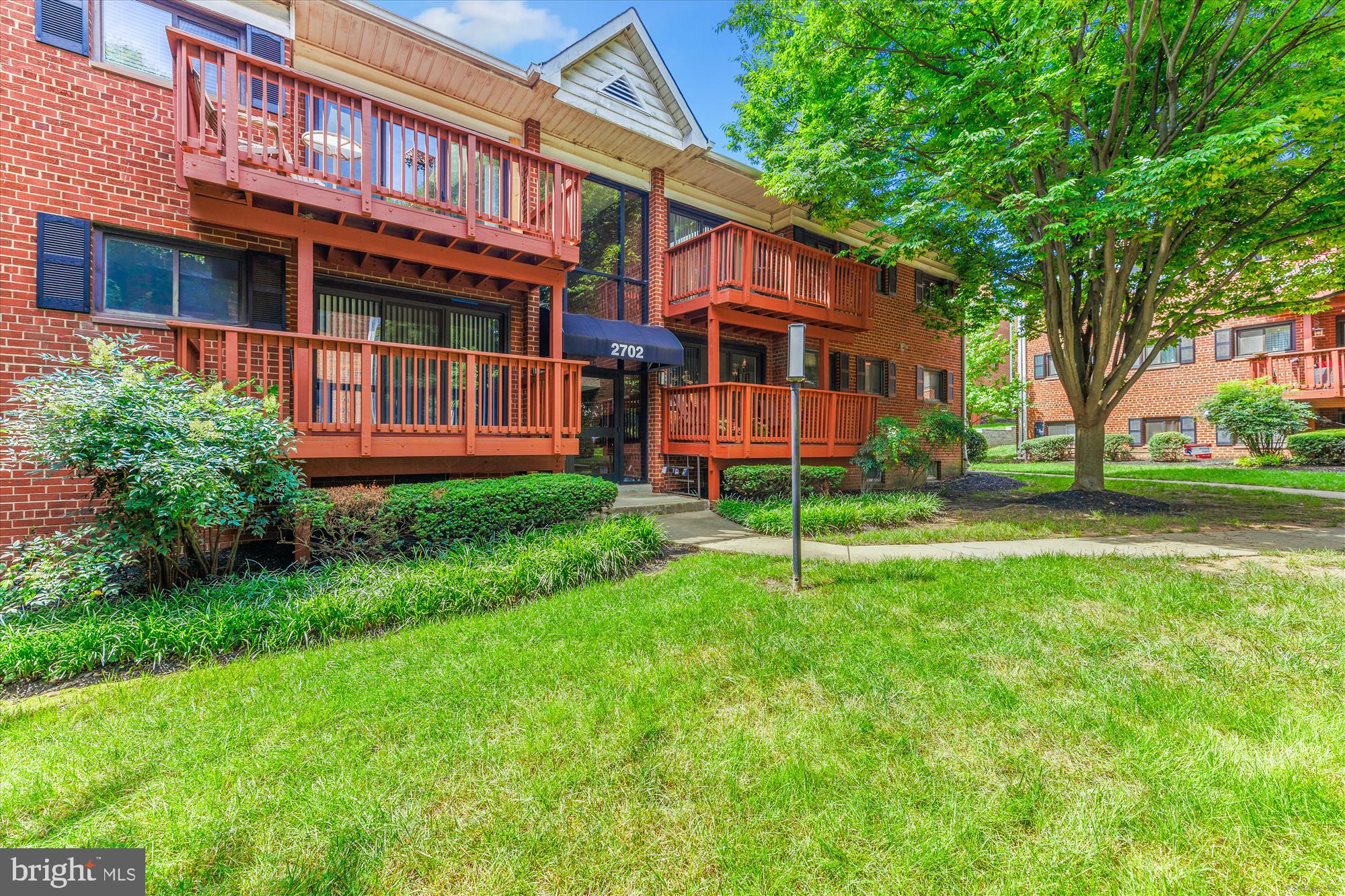 SEMINARY WALK - Residential