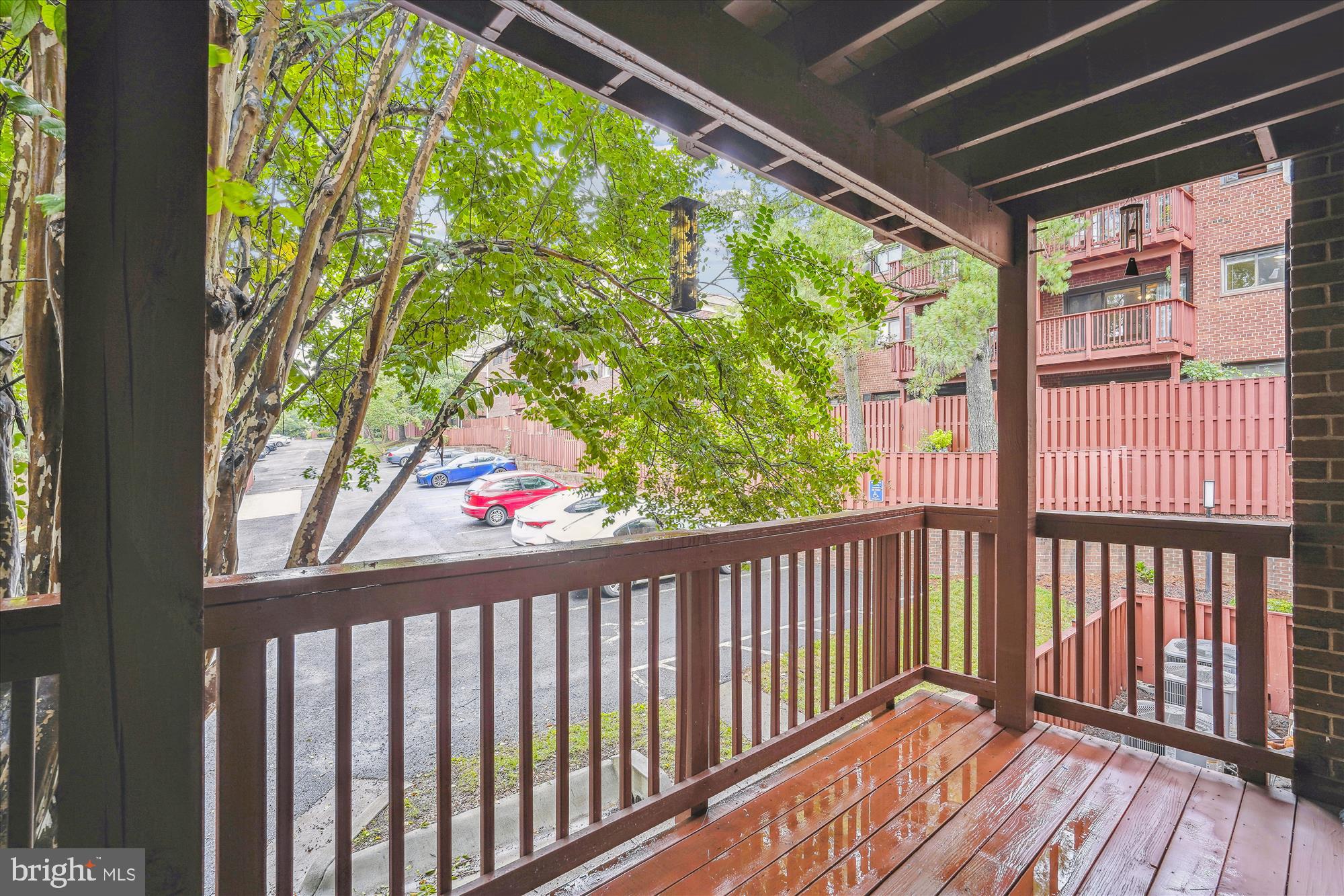 SEMINARY WALK - Residential