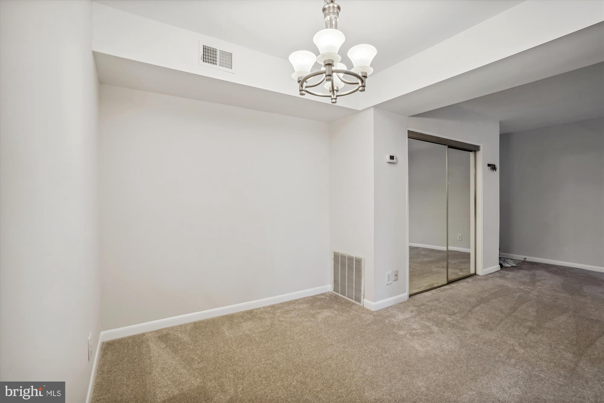 SEMINARY WALK - Residential