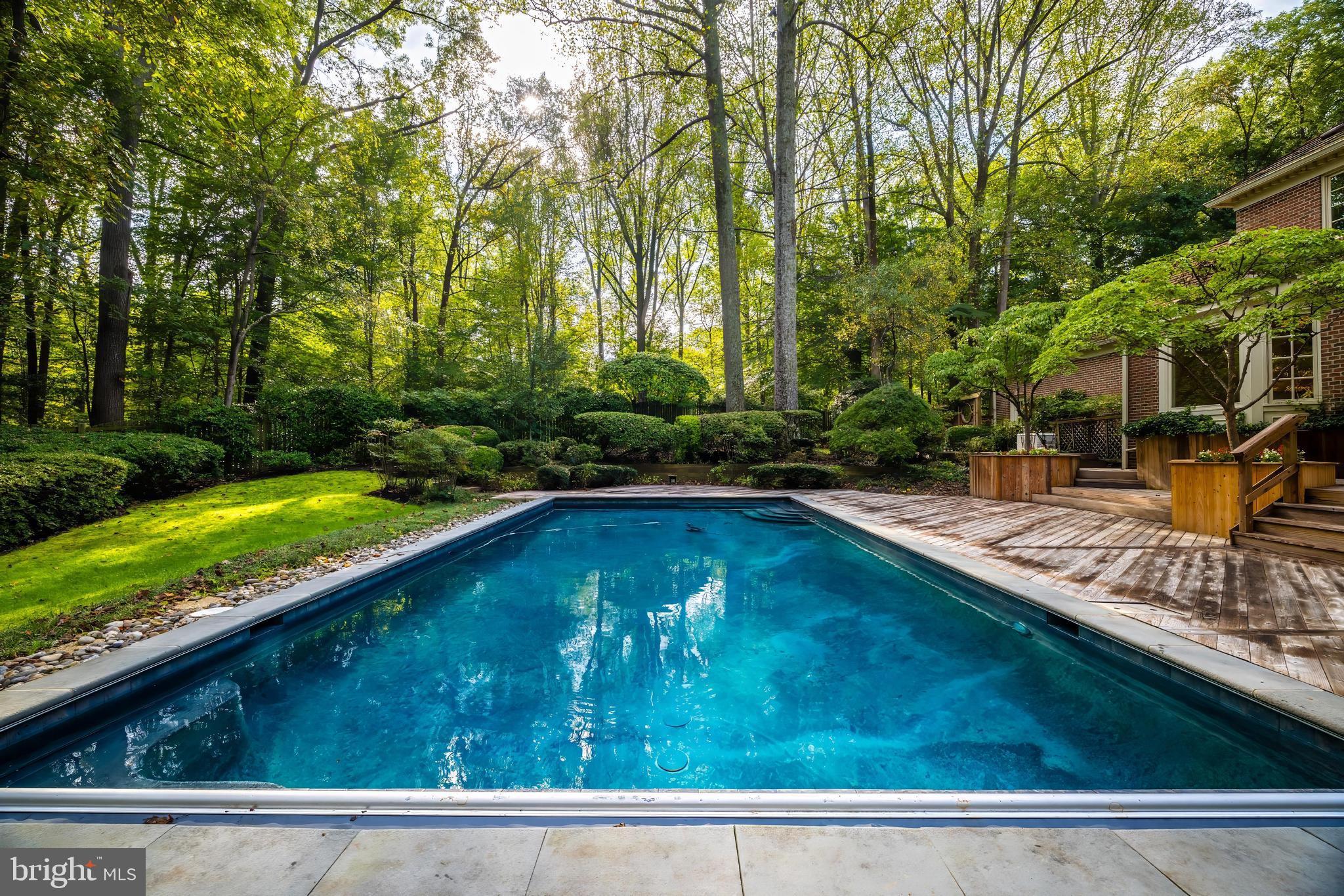 GEORGETOWN PLACE - Residential Lease