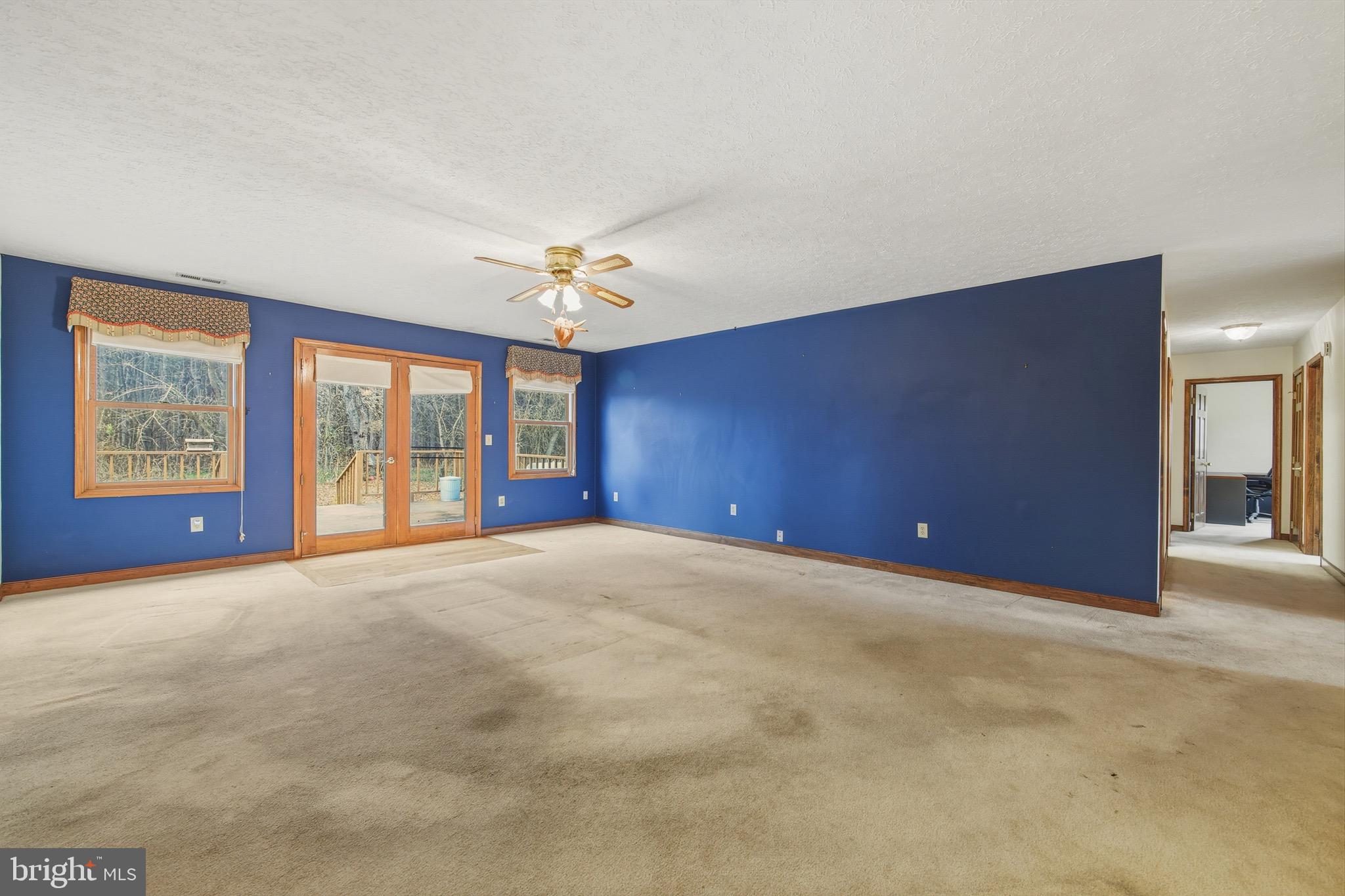 BATTLEFIELD BLUFF - Residential