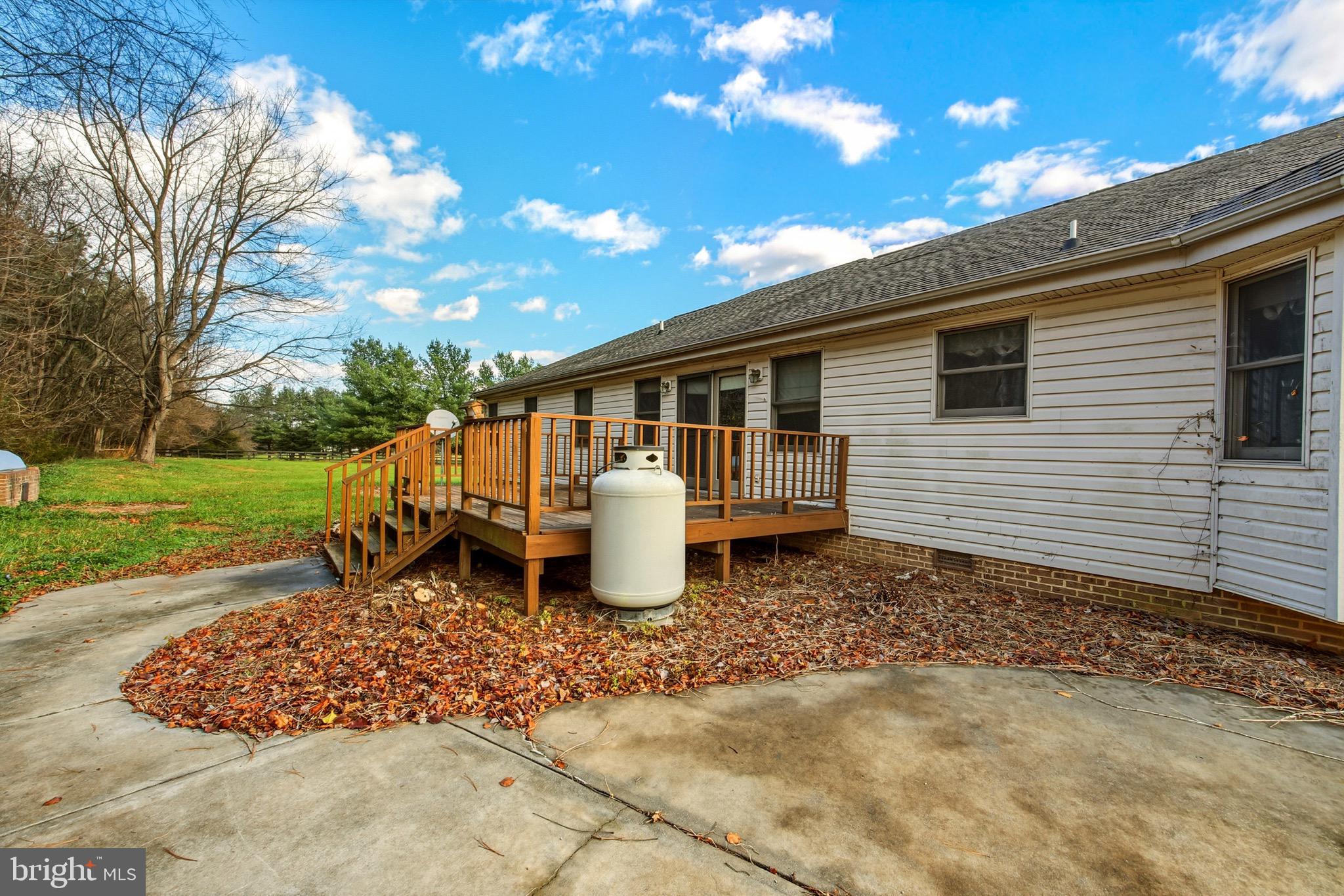BATTLEFIELD BLUFF - Residential
