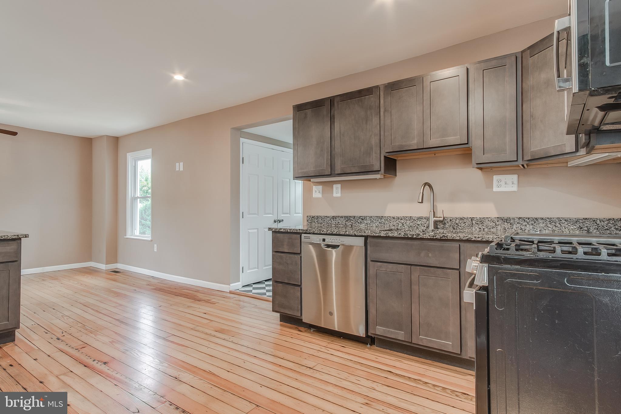 WILLIAMSPORT - Residential