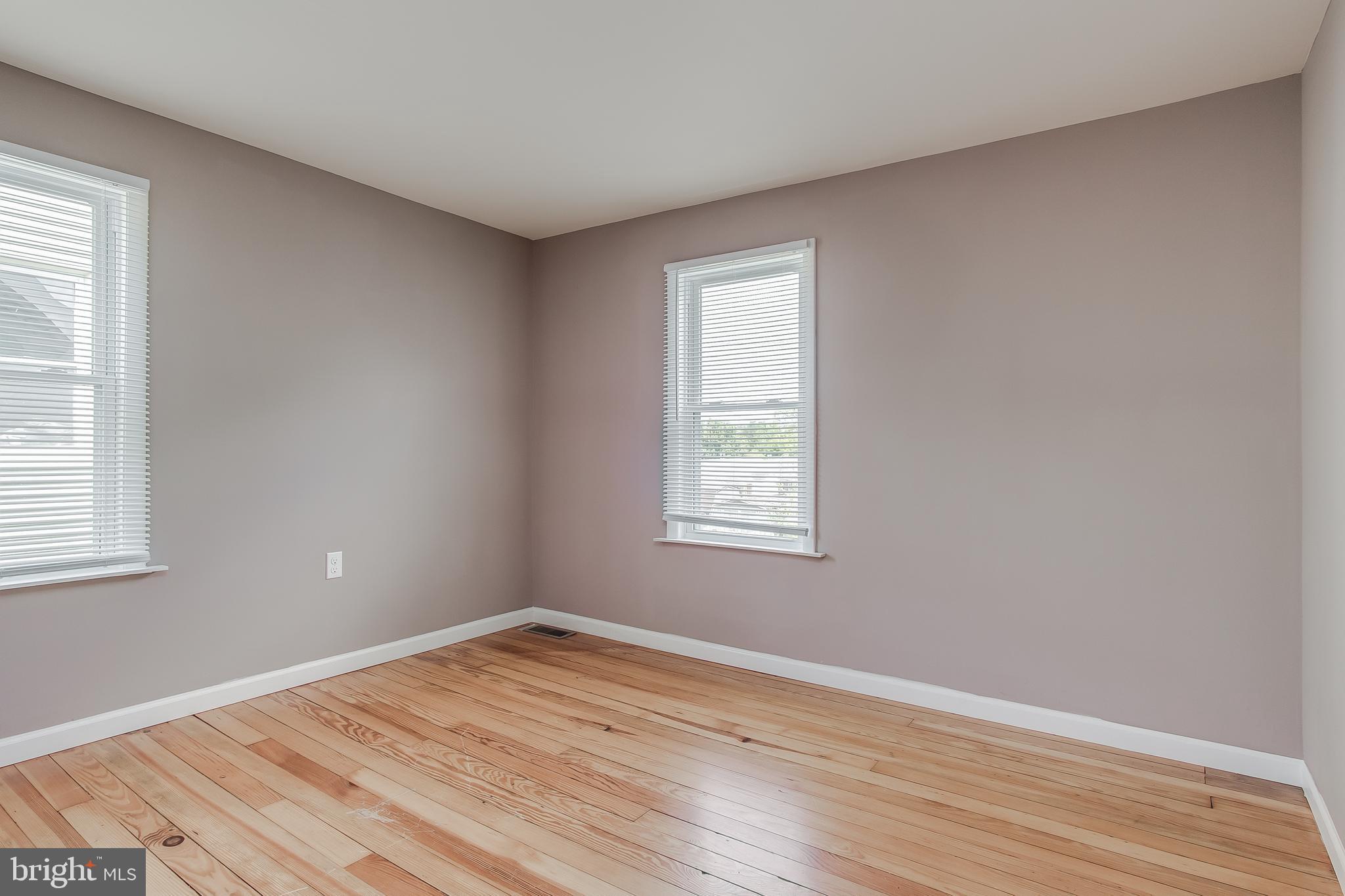 WILLIAMSPORT - Residential