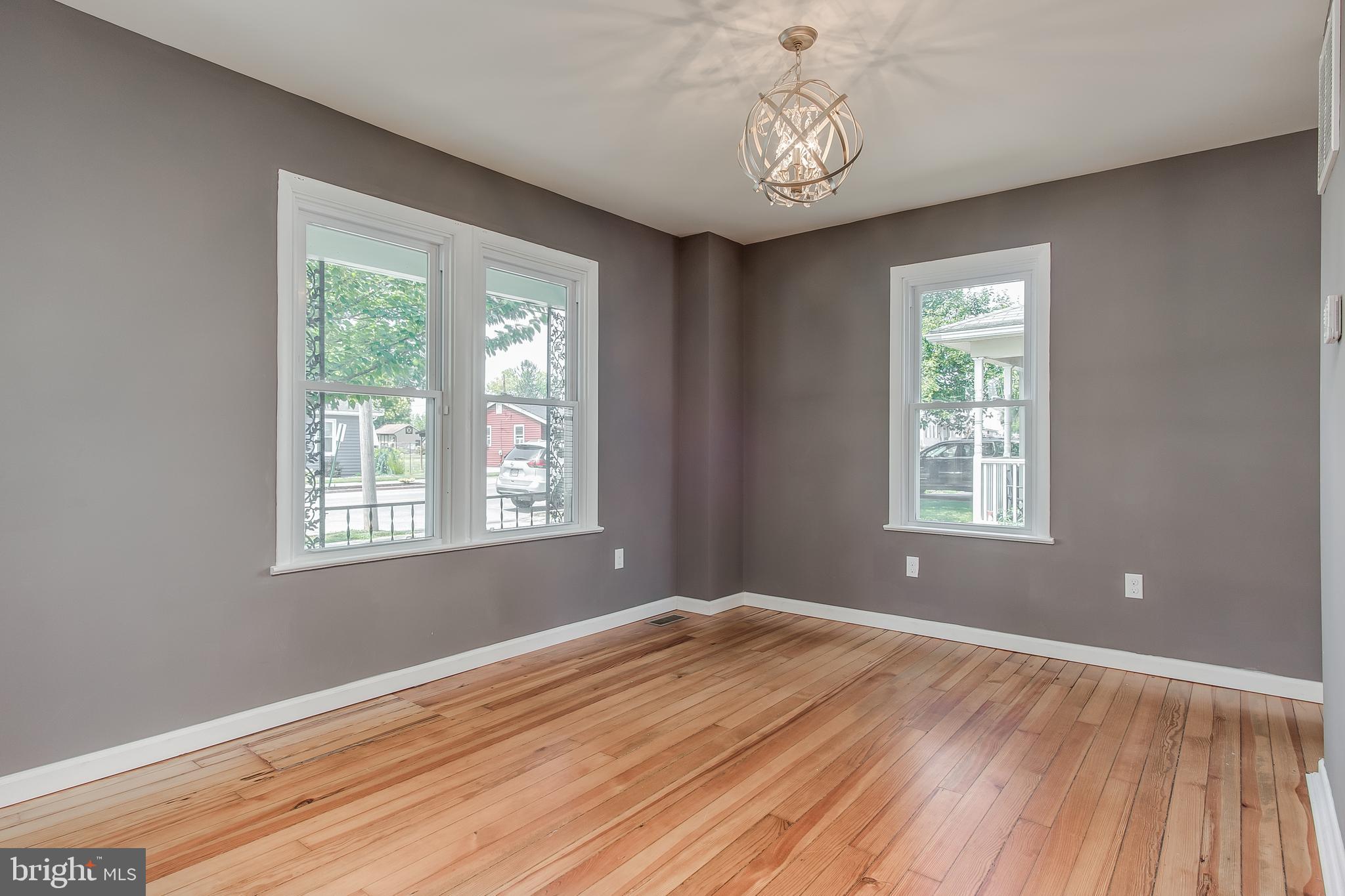 WILLIAMSPORT - Residential