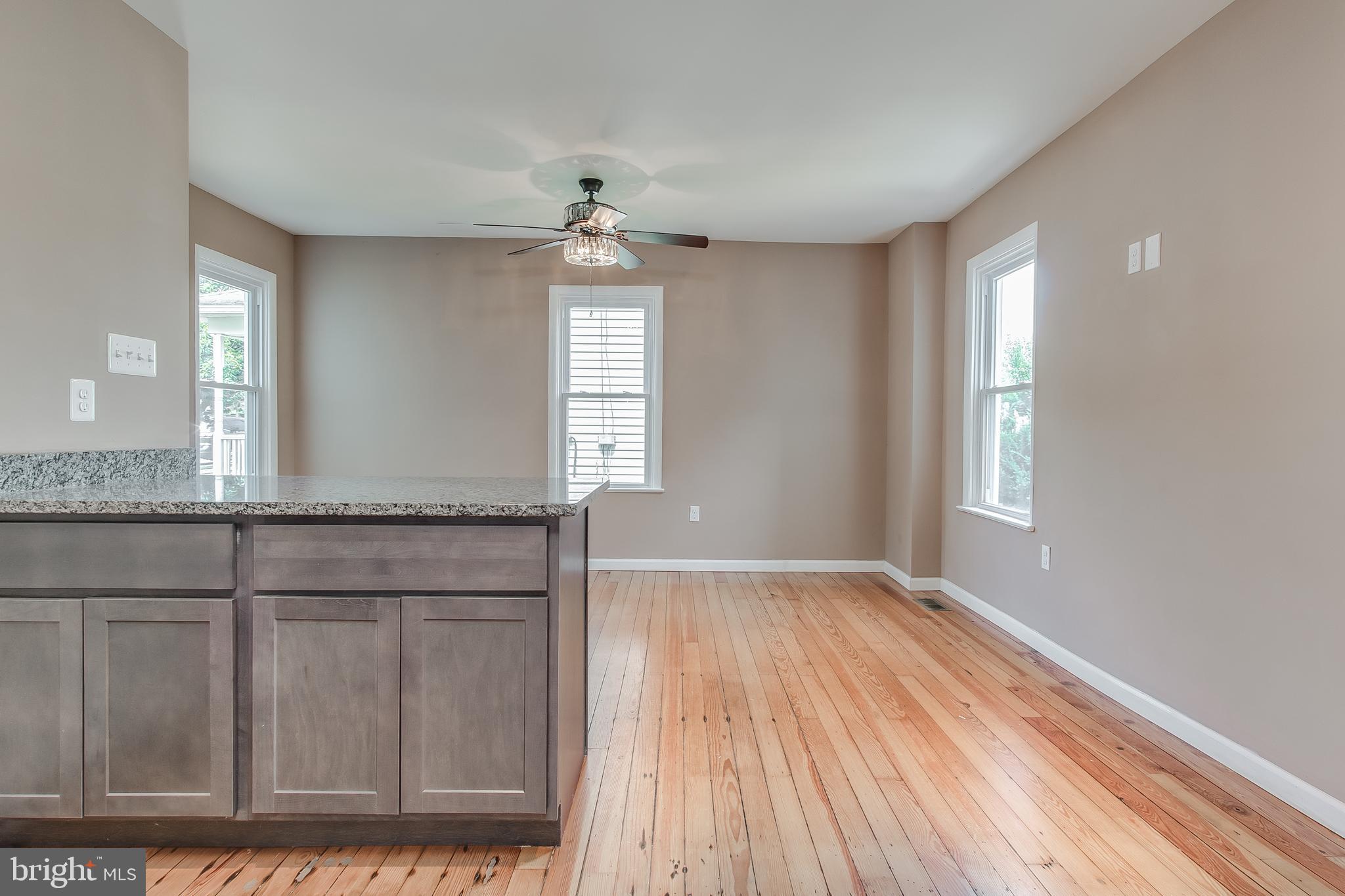 WILLIAMSPORT - Residential