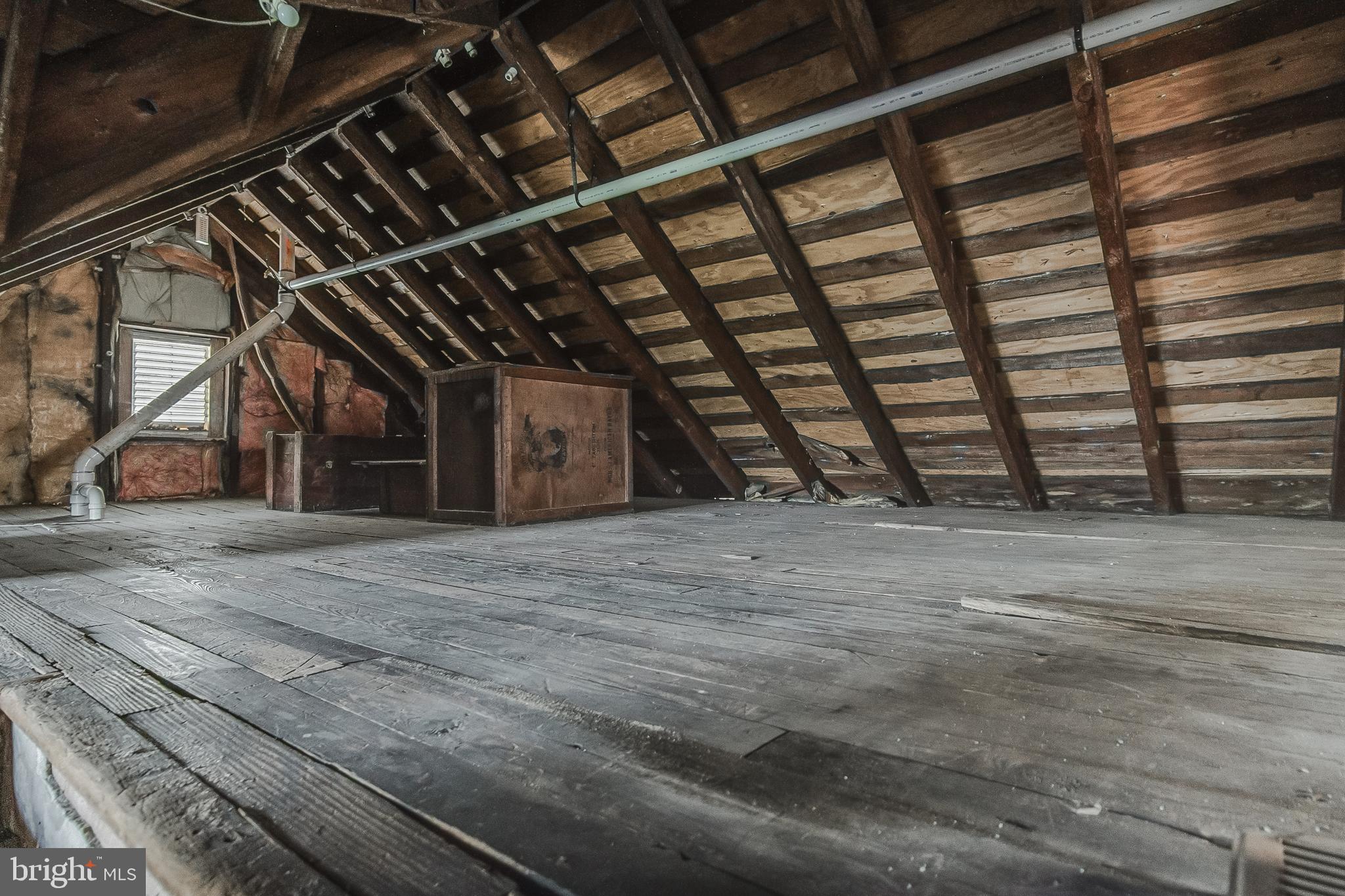 WILLIAMSPORT - Residential