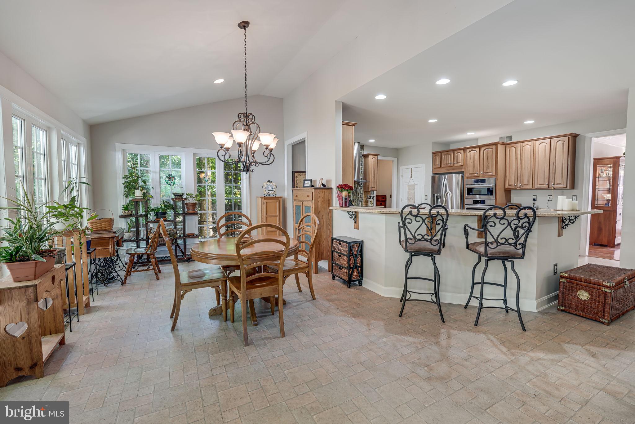 BROOKSIDE - Residential