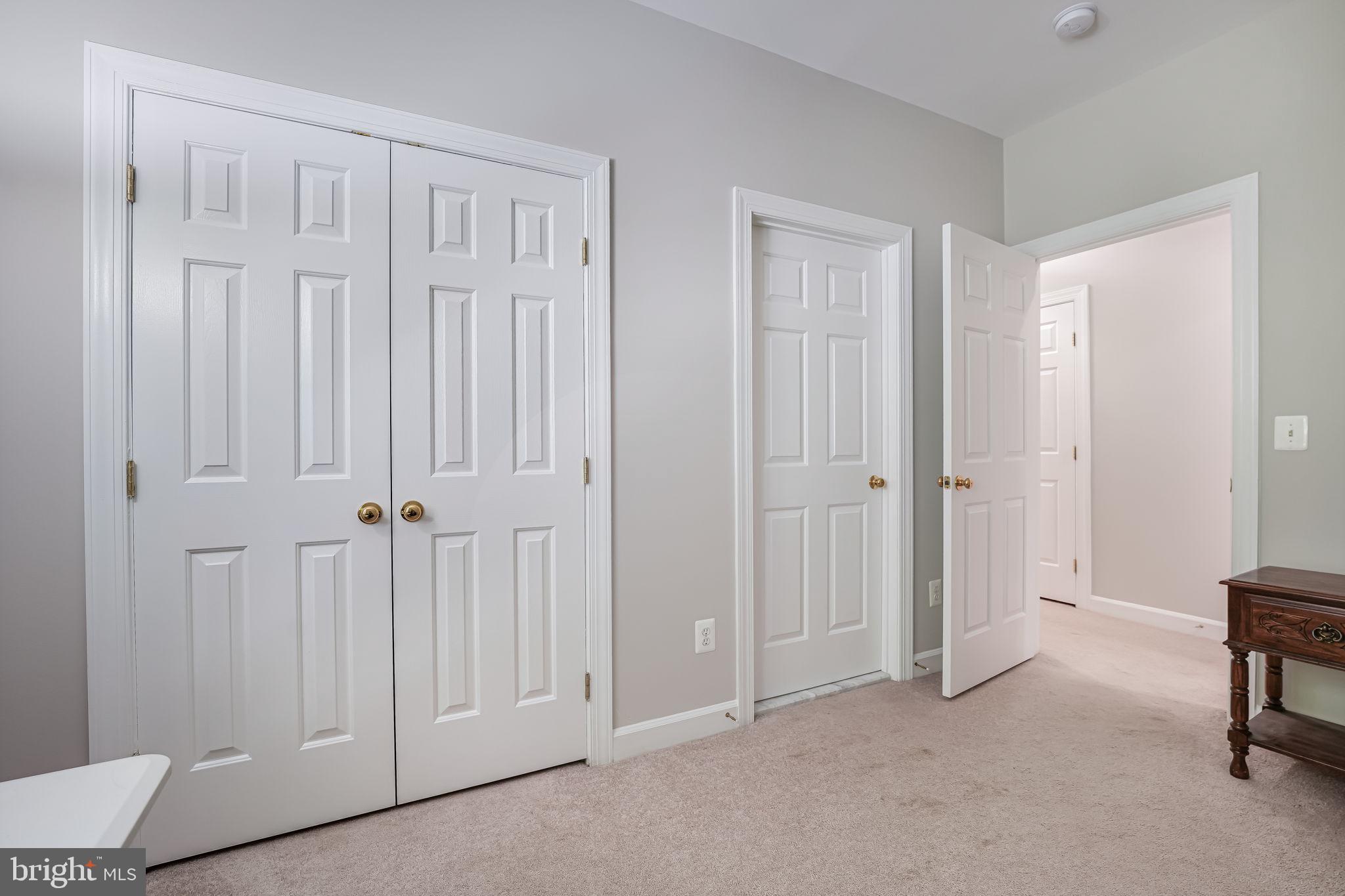 BROOKSIDE - Residential