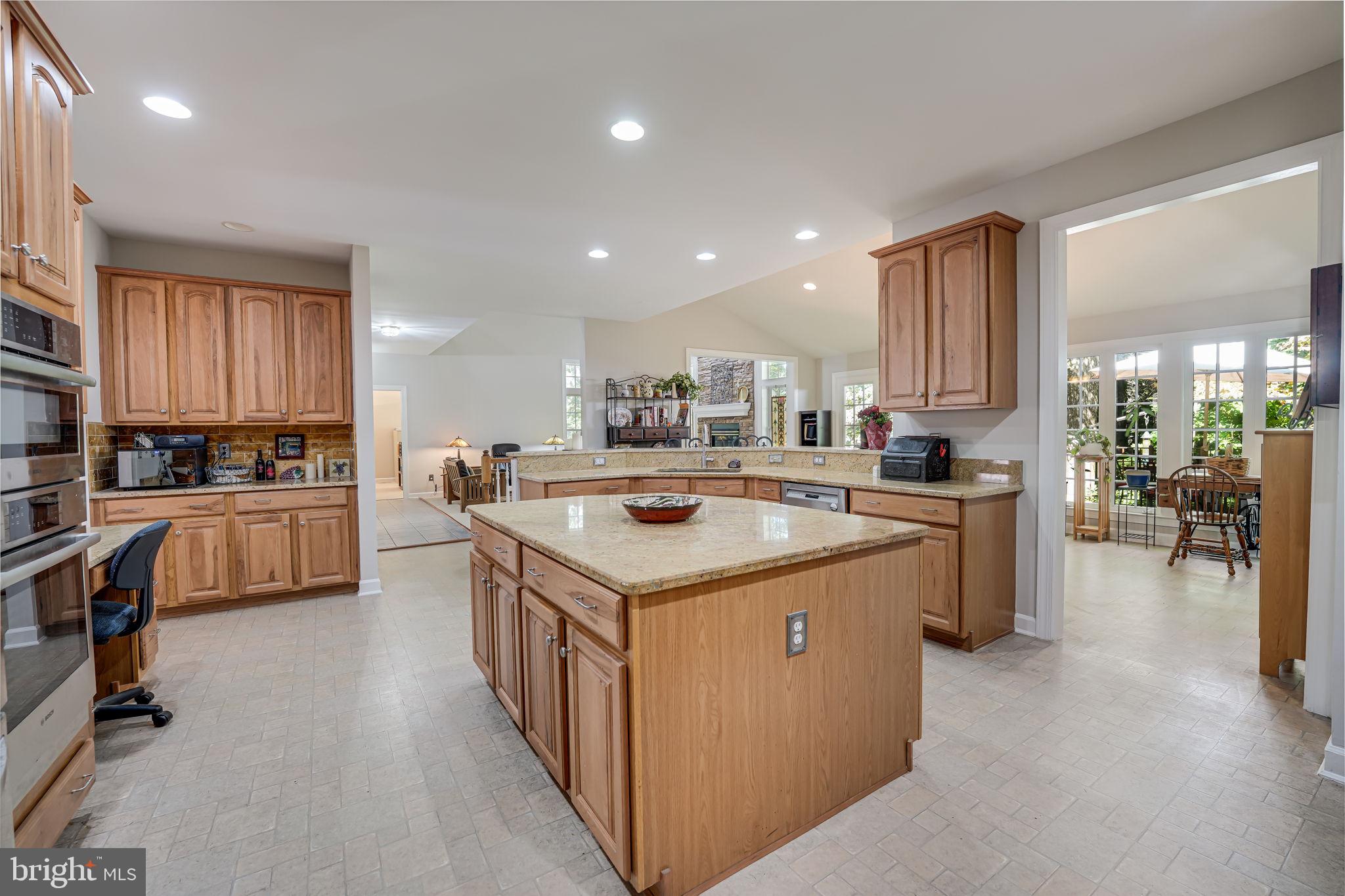 BROOKSIDE - Residential