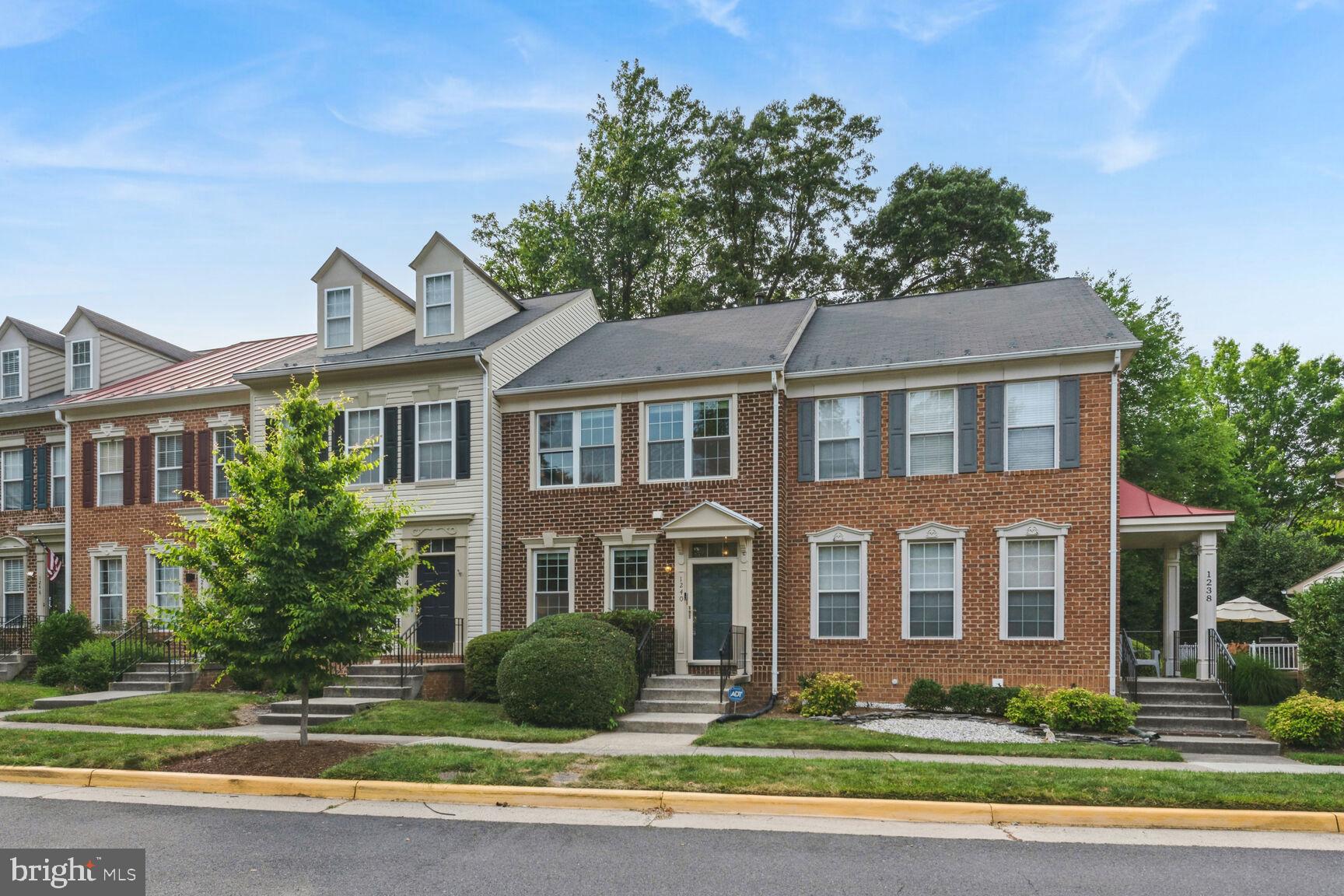 RESTON - Residential