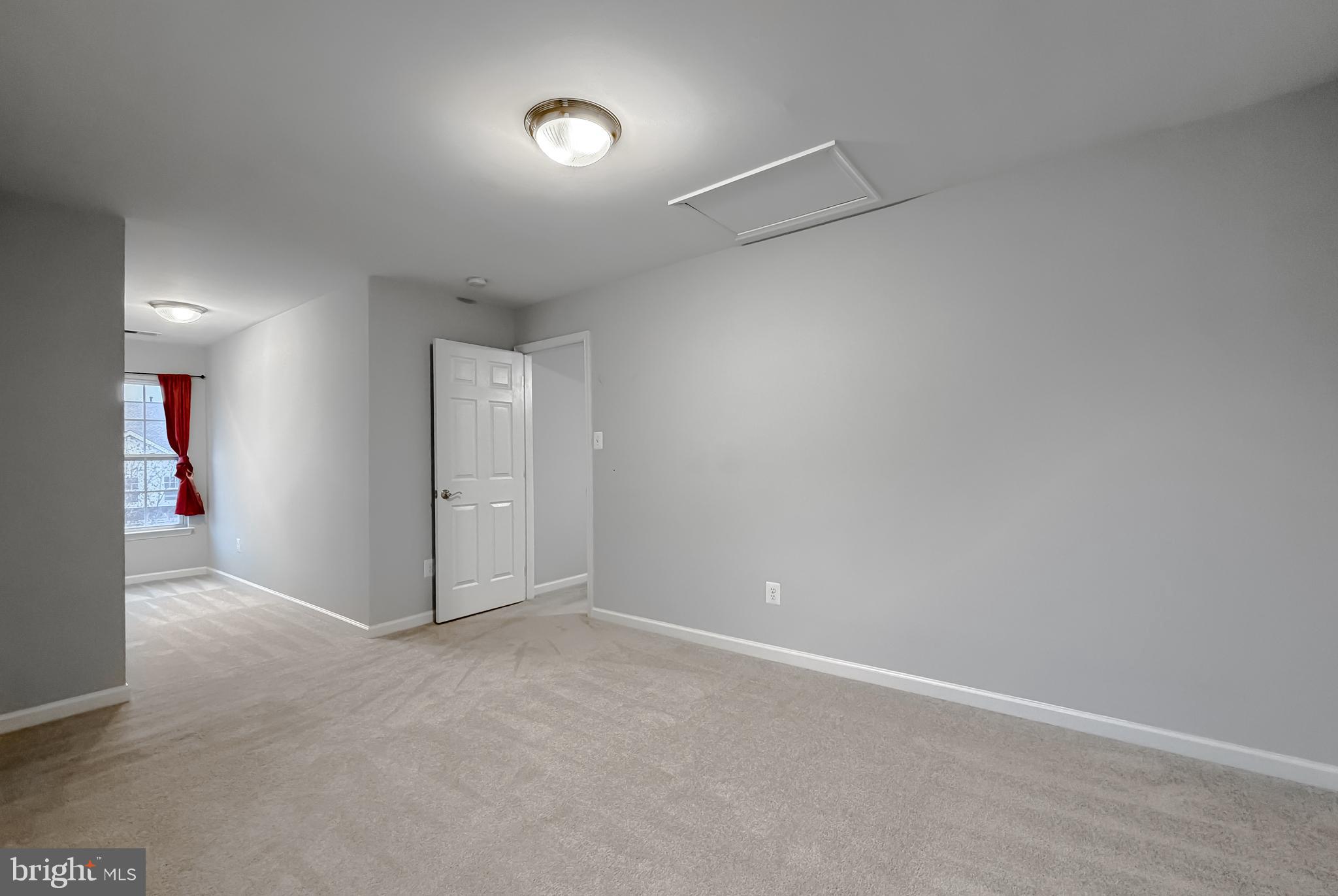 DAHLIA PARK OF WILDEWOOD - Residential