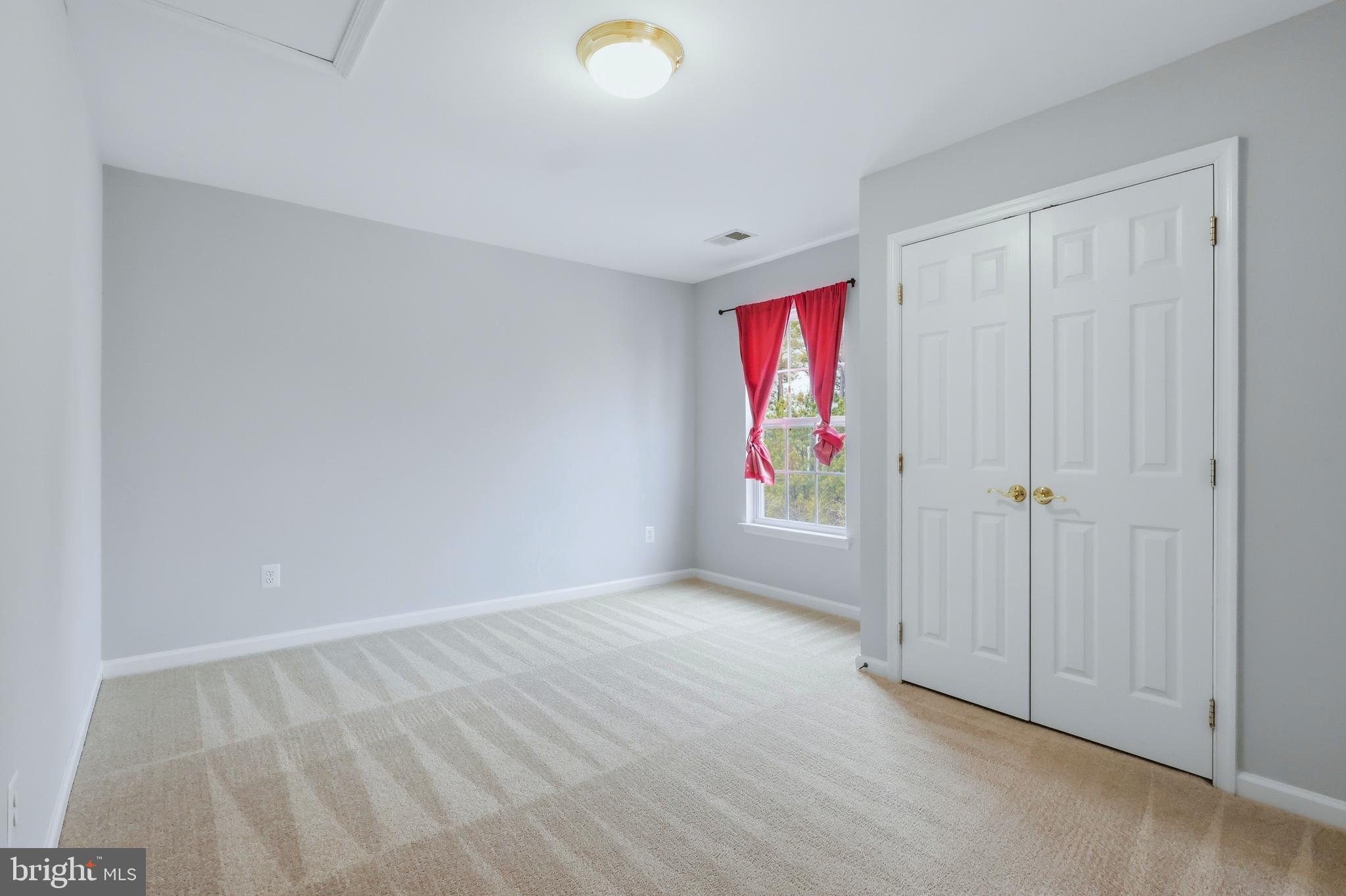 DAHLIA PARK OF WILDEWOOD - Residential