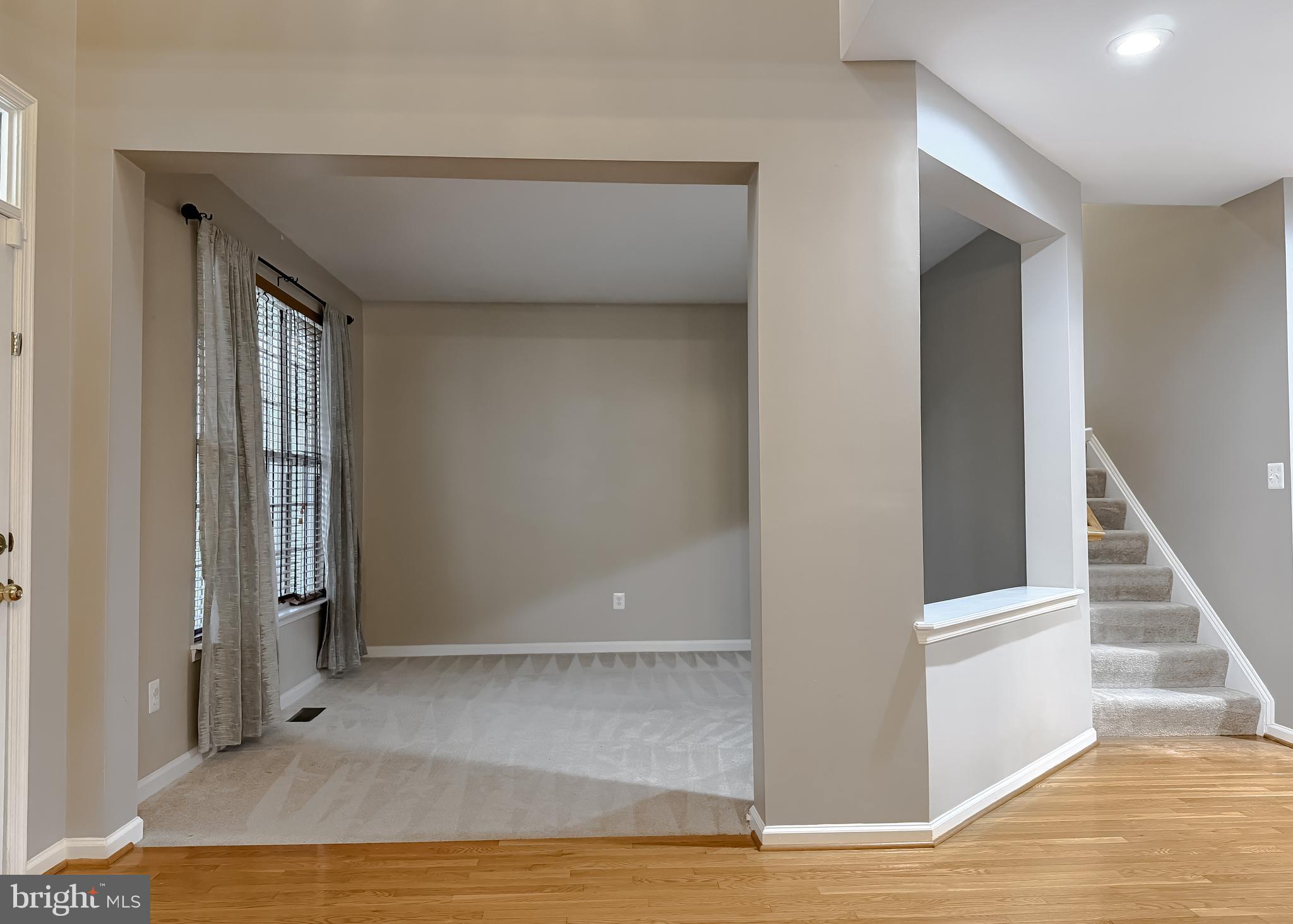 DAHLIA PARK OF WILDEWOOD - Residential