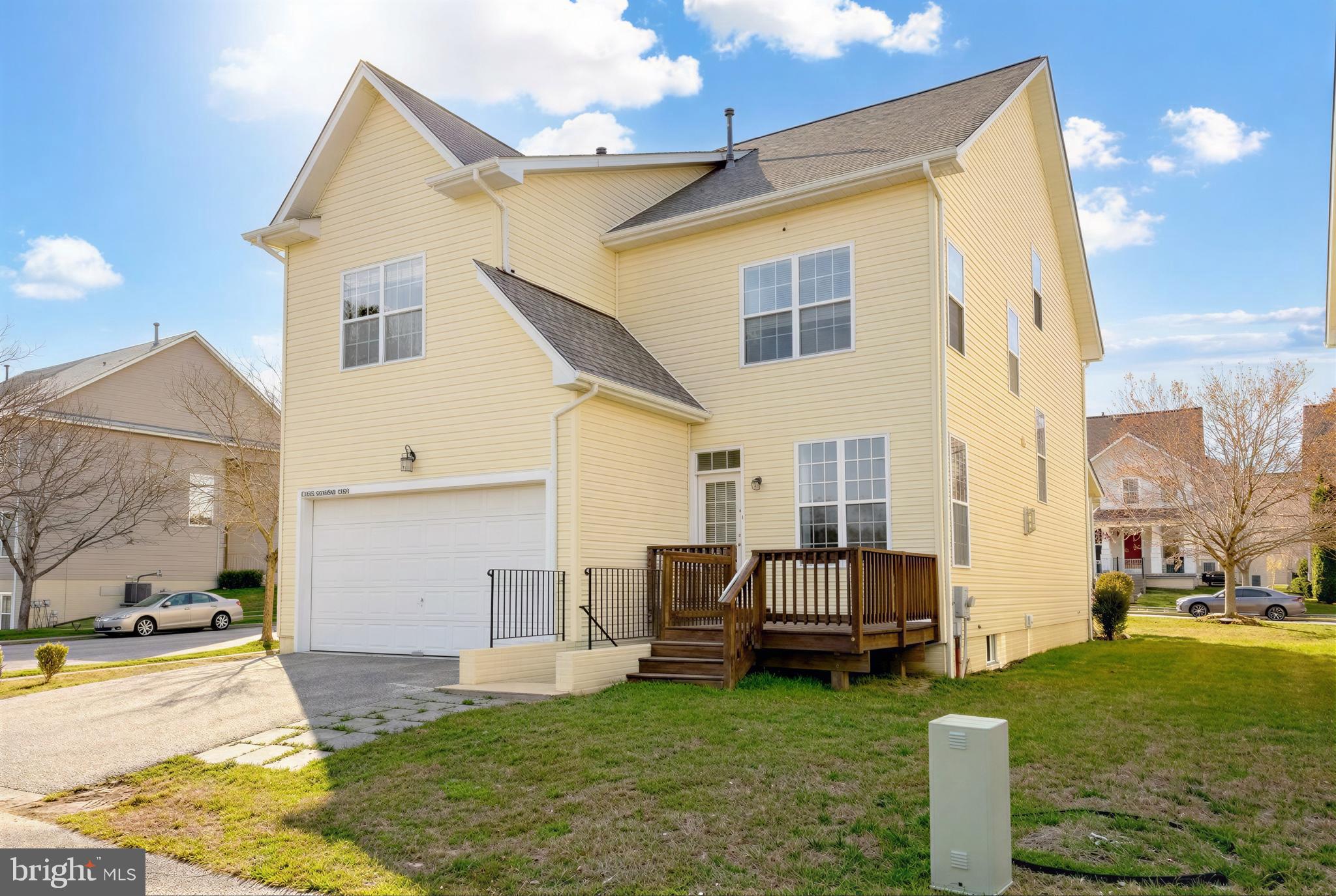 DAHLIA PARK OF WILDEWOOD - Residential