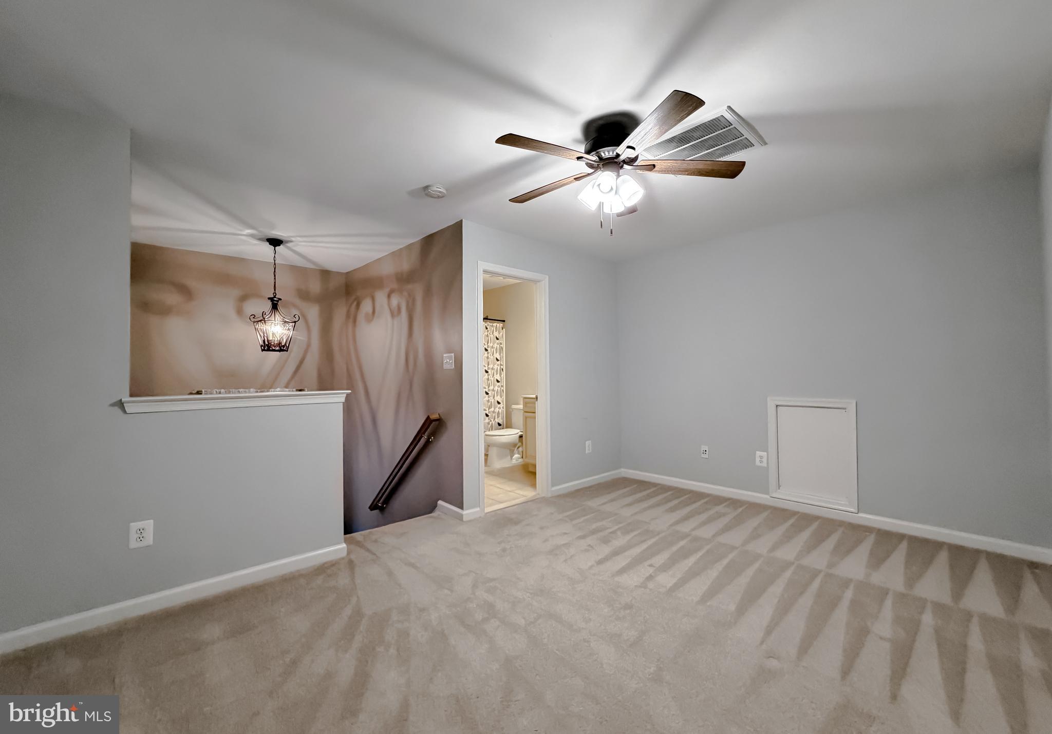 DAHLIA PARK OF WILDEWOOD - Residential