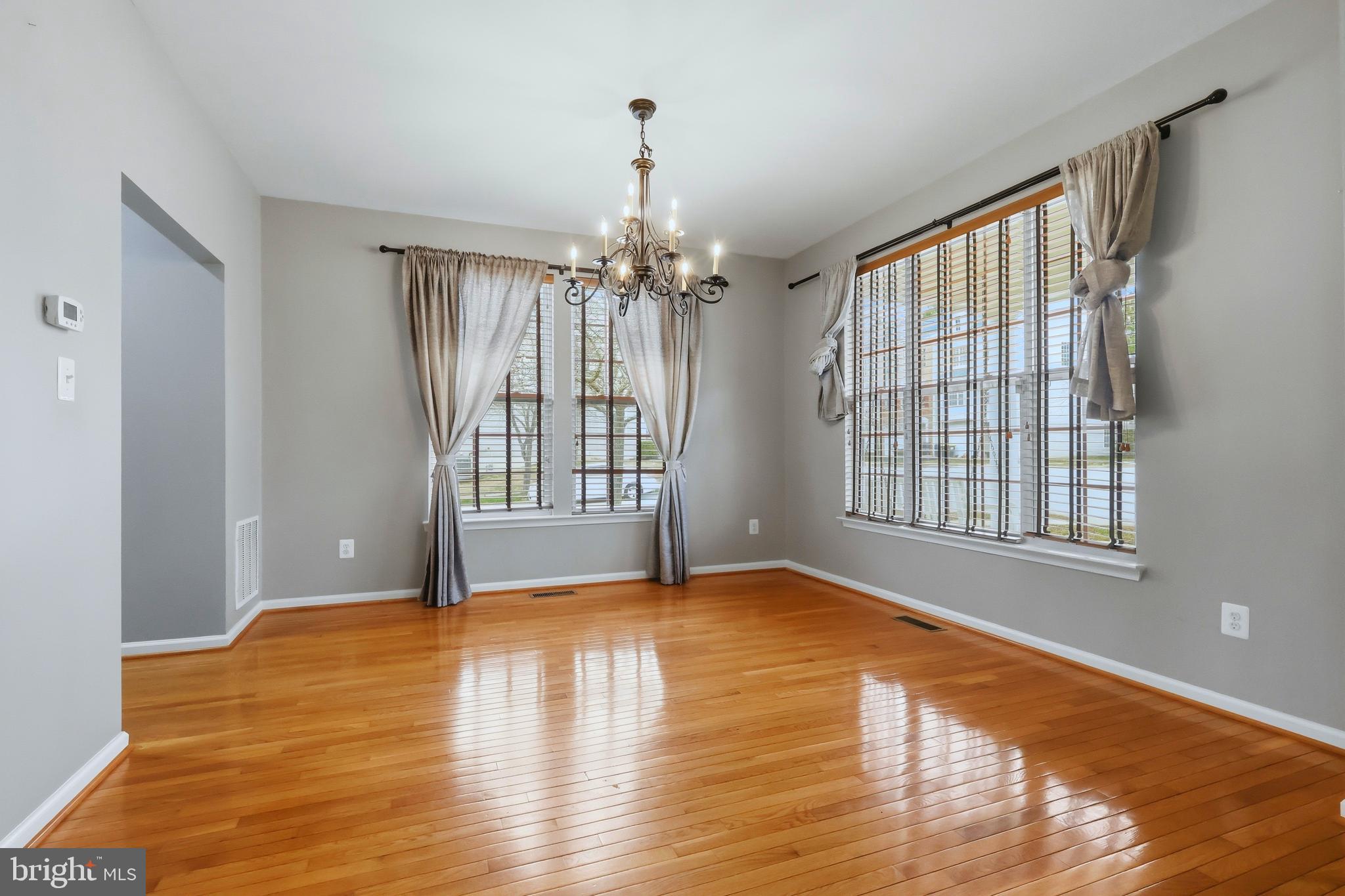 DAHLIA PARK OF WILDEWOOD - Residential