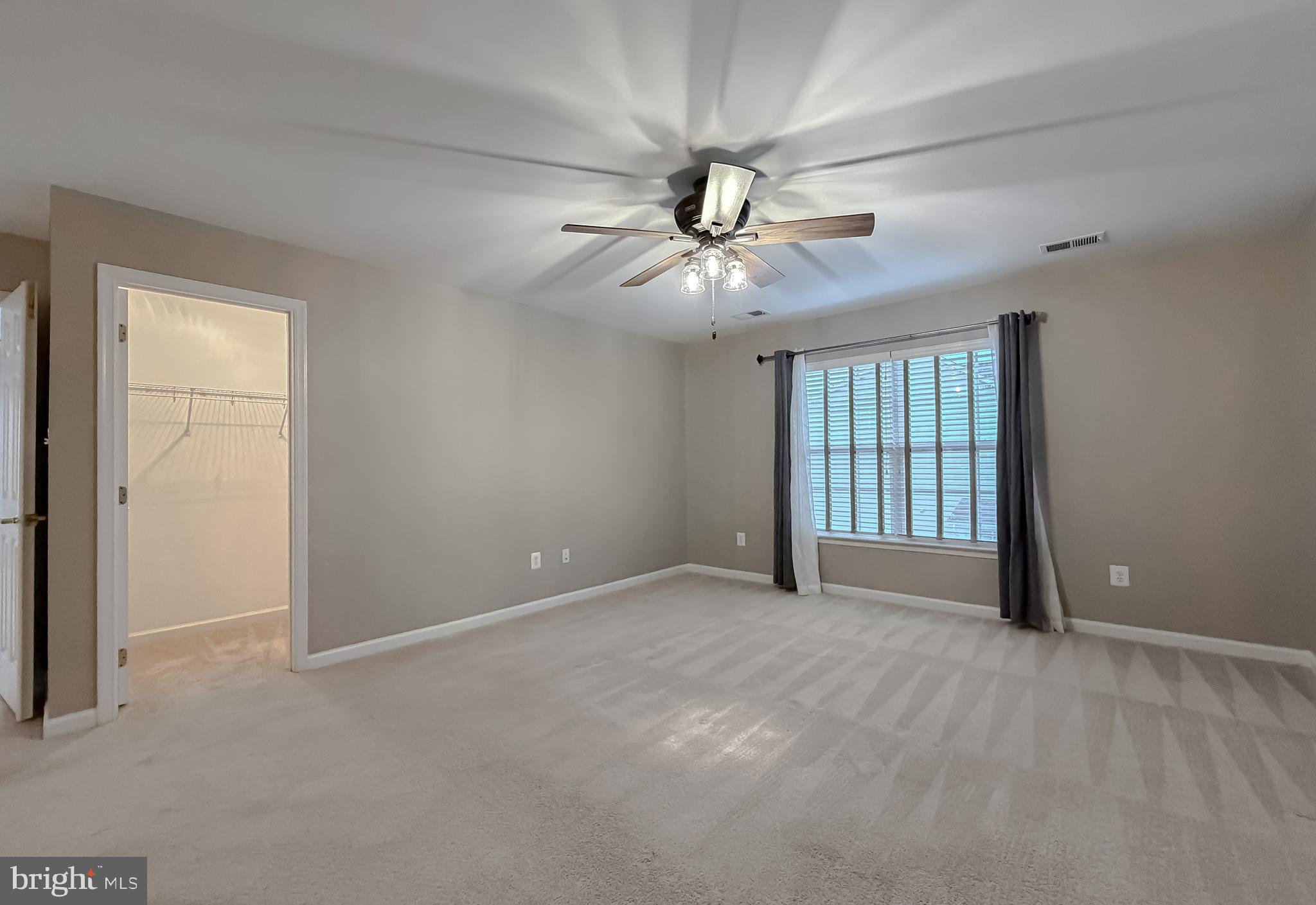 DAHLIA PARK OF WILDEWOOD - Residential