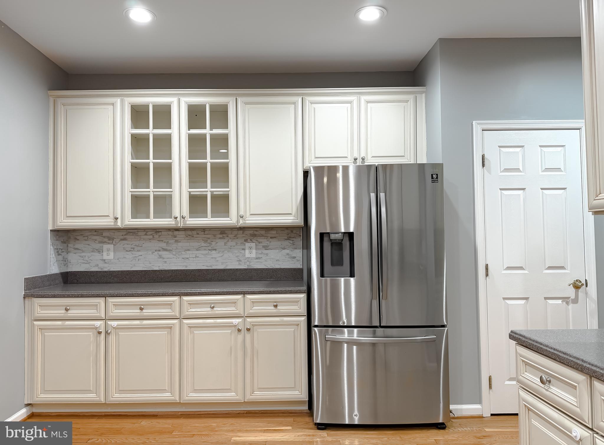 DAHLIA PARK OF WILDEWOOD - Residential