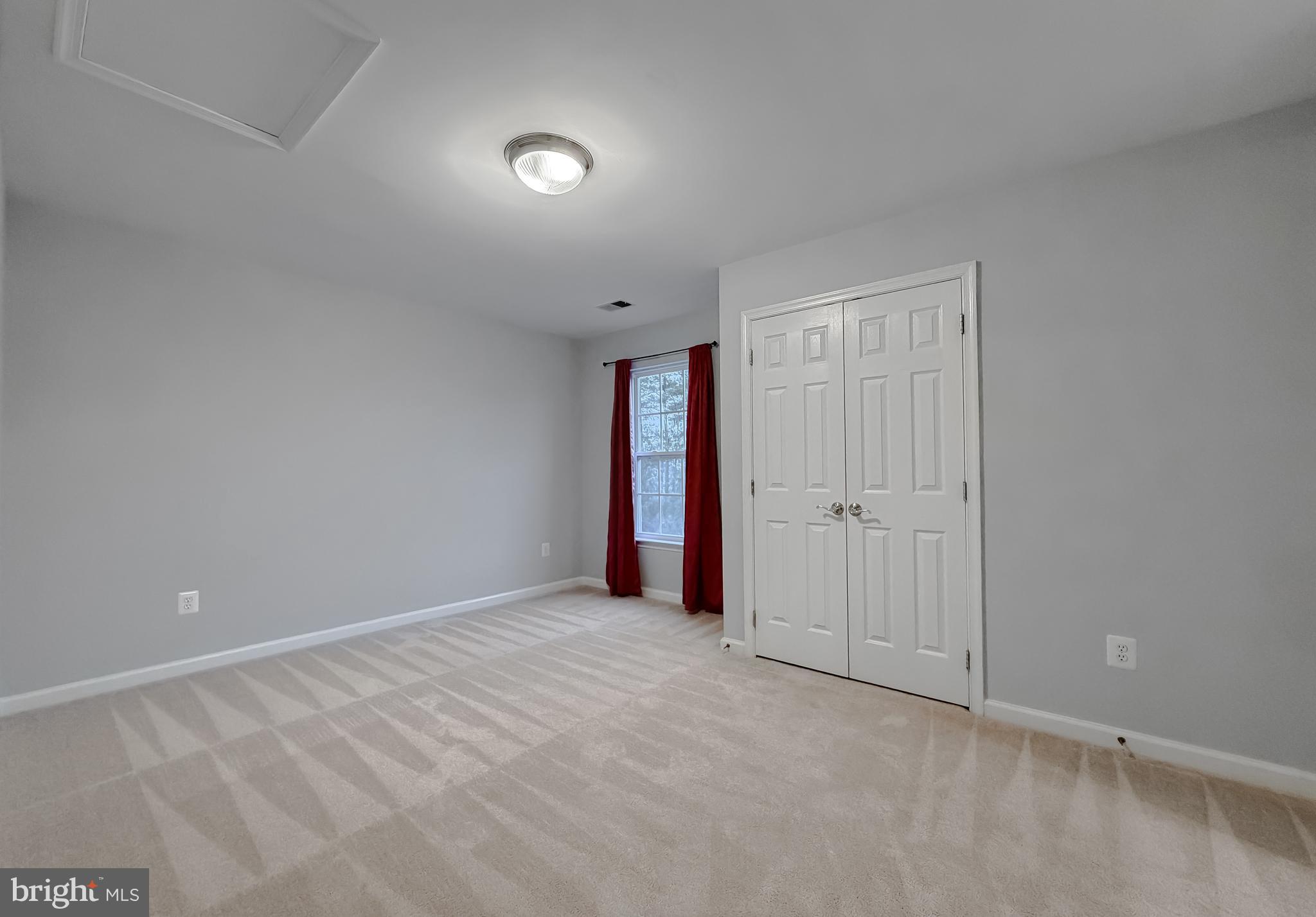 DAHLIA PARK OF WILDEWOOD - Residential