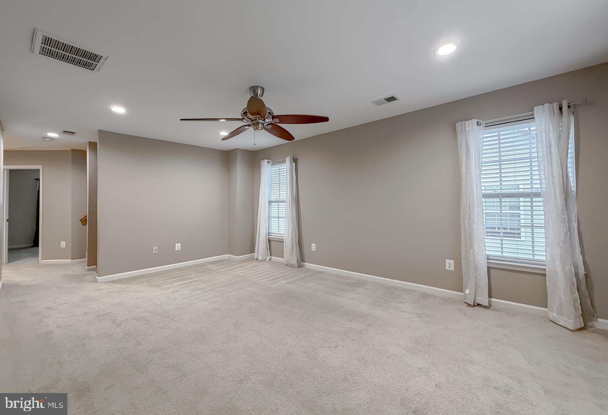 DAHLIA PARK OF WILDEWOOD - Residential