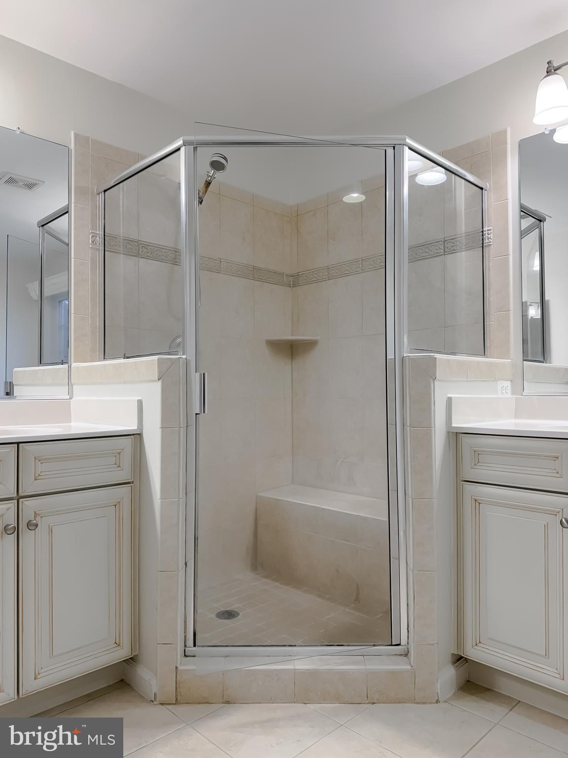 DAHLIA PARK OF WILDEWOOD - Residential