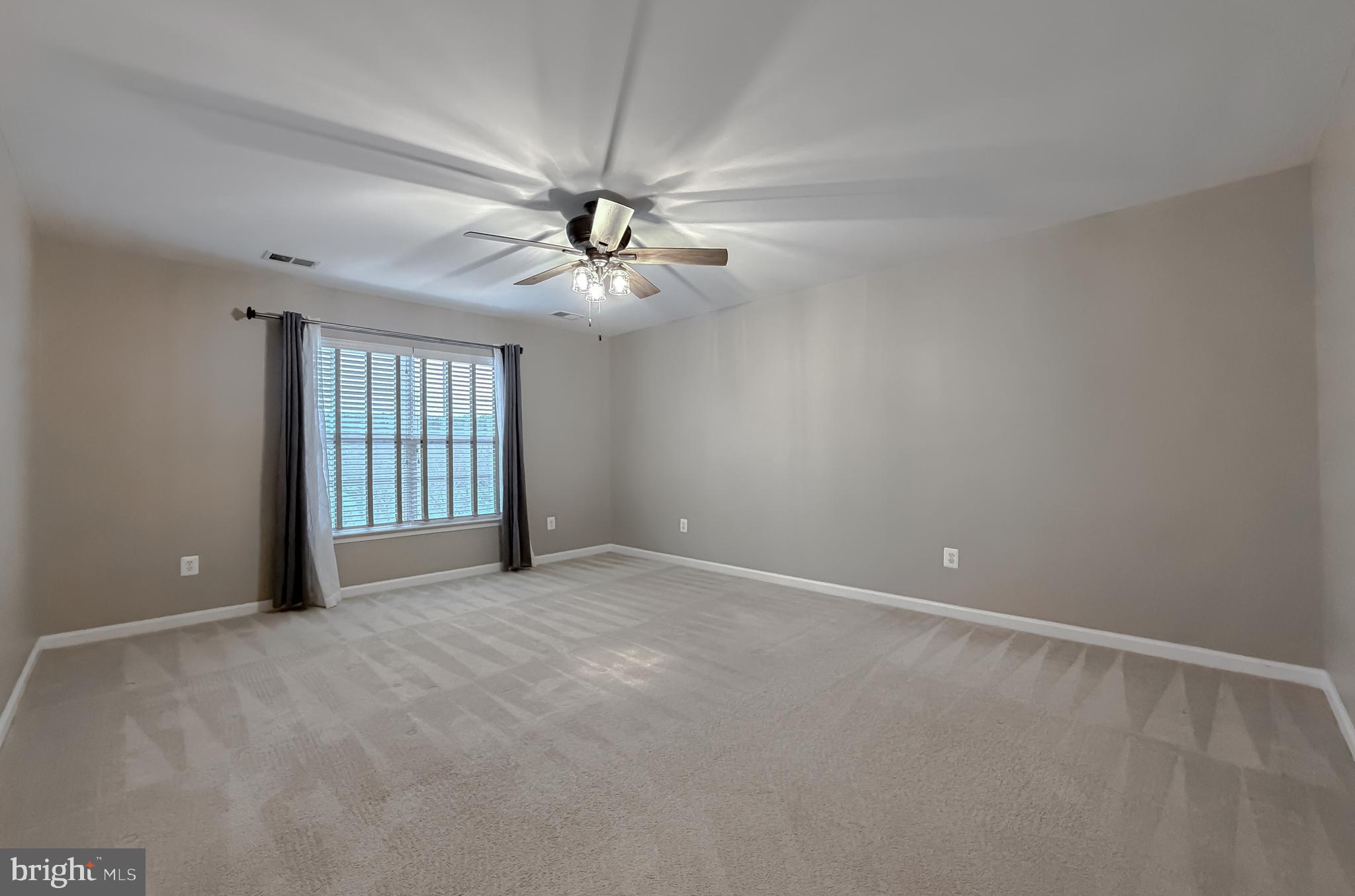 DAHLIA PARK OF WILDEWOOD - Residential