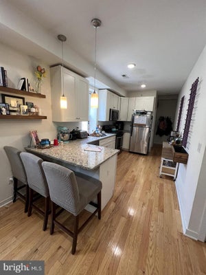 1926 W GIRARD AVE APT 3A, PHILADELPHIA, PA 19130 - Image e5b2e689bcaf39d9fc9438497772dbd2/2190176841
